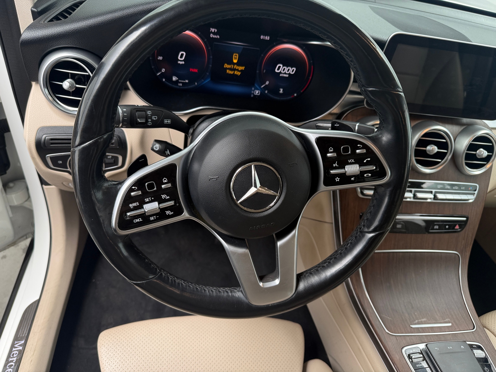 Thumbnail: 2022 Mercedes-Benz GLC - 4