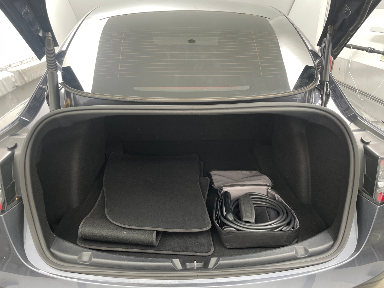 Thumbnail: 2022 Tesla Model 3 - 6