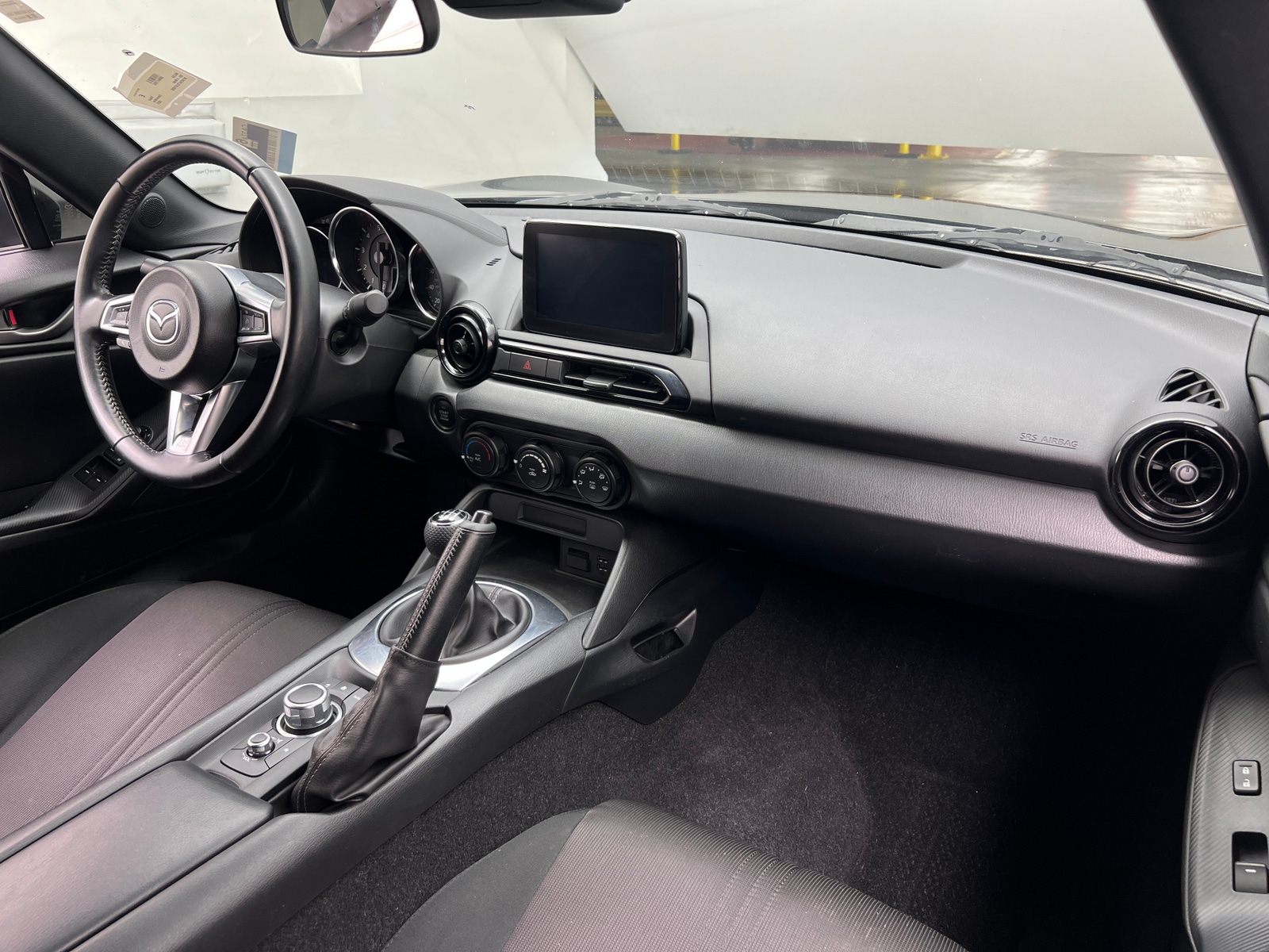 Thumbnail: 2020 Mazda MX-5 Miata - 3