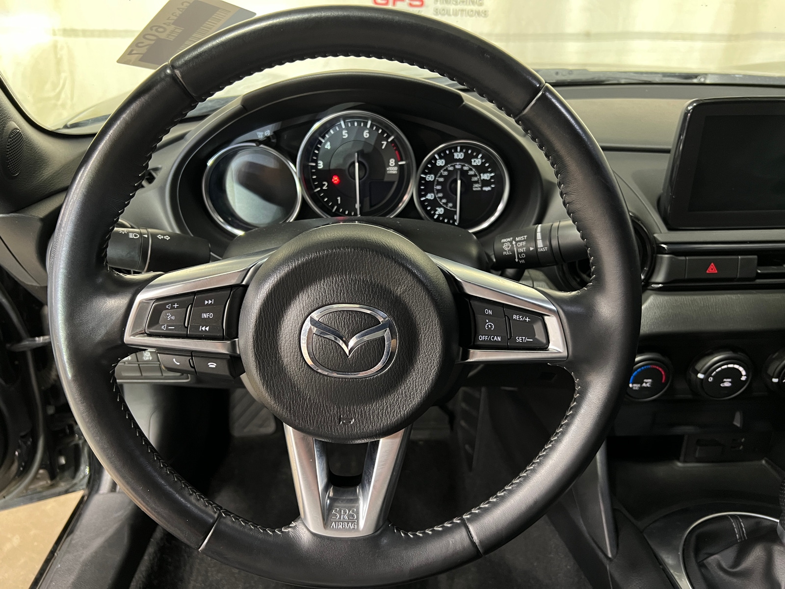Thumbnail: 2020 Mazda MX-5 Miata - 5
