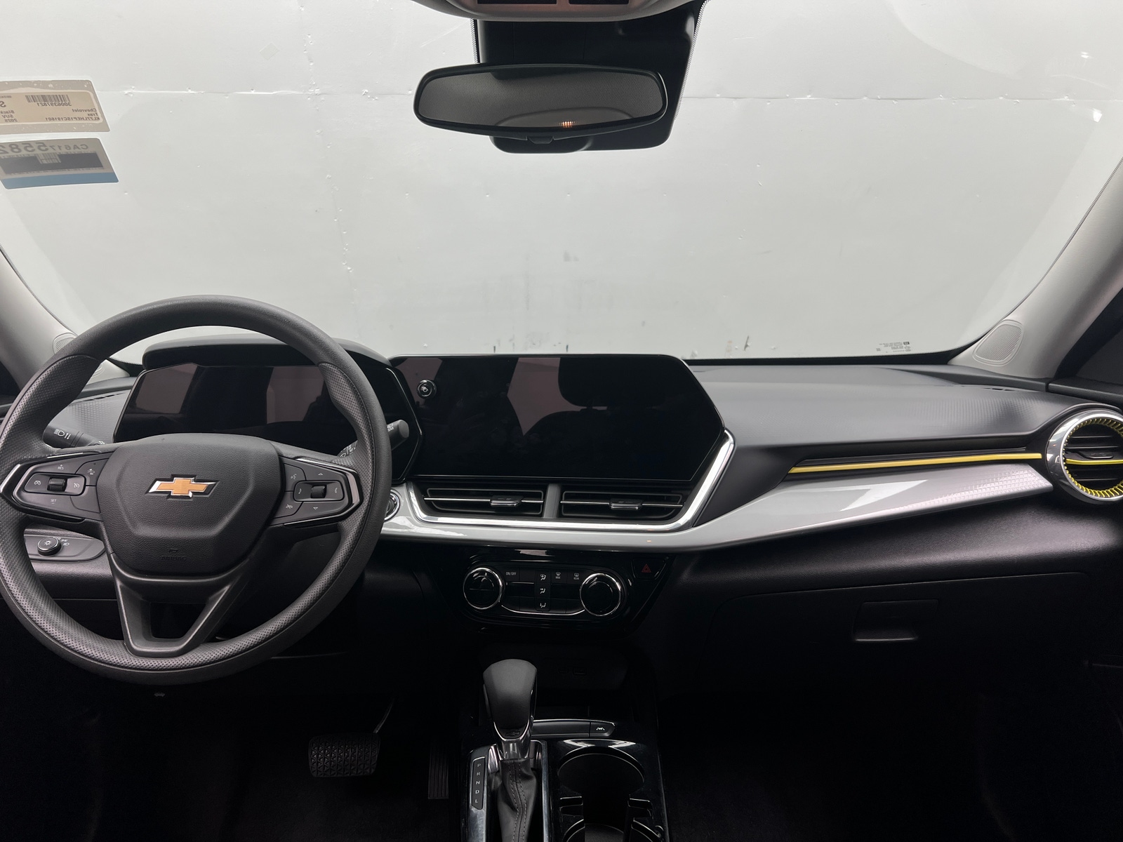 Thumbnail: 2025 Chevrolet Trax - 2
