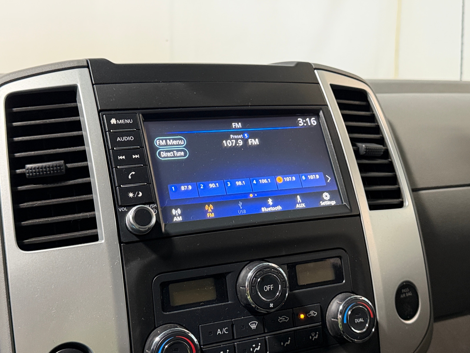 Thumbnail: 2020 Nissan Frontier - 4