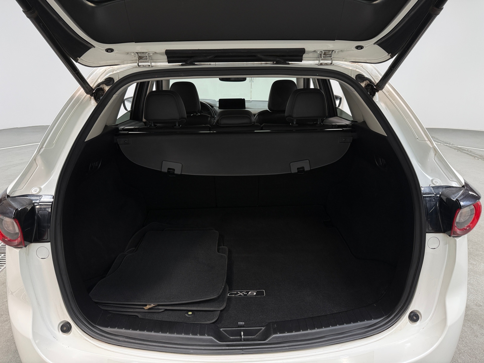 Thumbnail: 2021 Mazda CX-5 - 6
