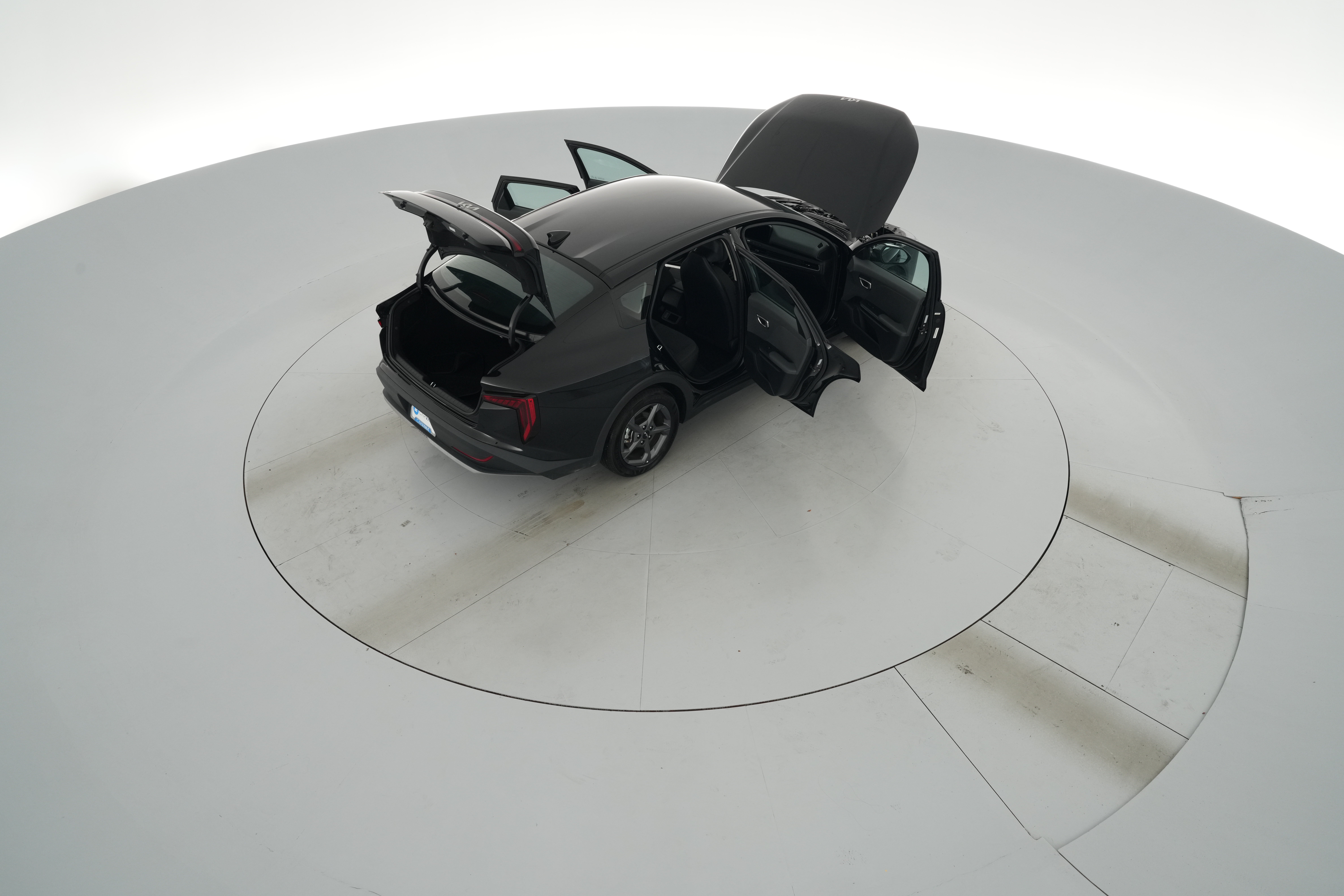 2025 Kia K4 LXS - Photo 48