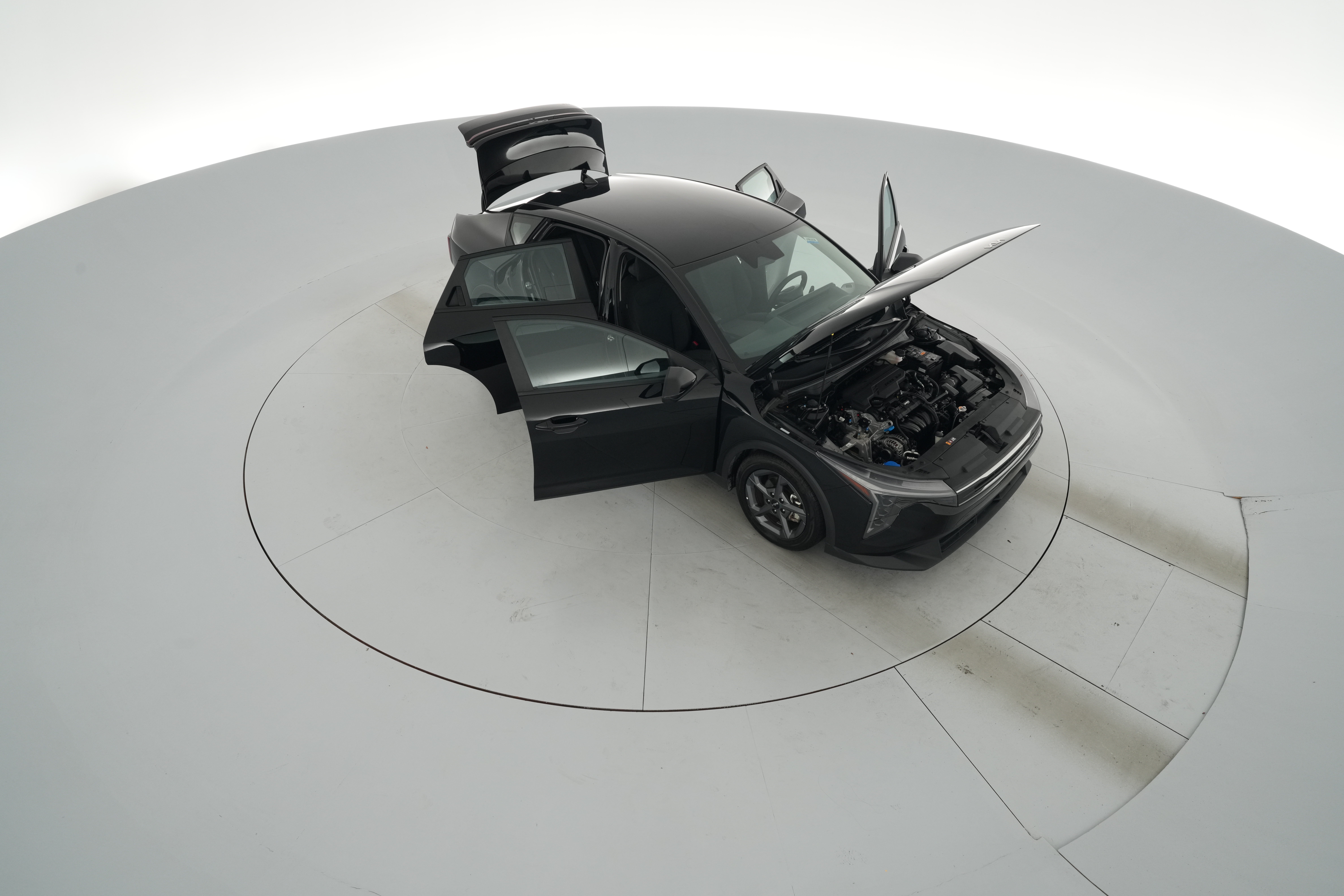 2025 Kia K4 LXS - Photo 52