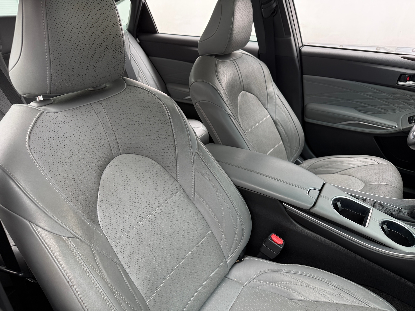 Thumbnail: 2019 Toyota Avalon - 2