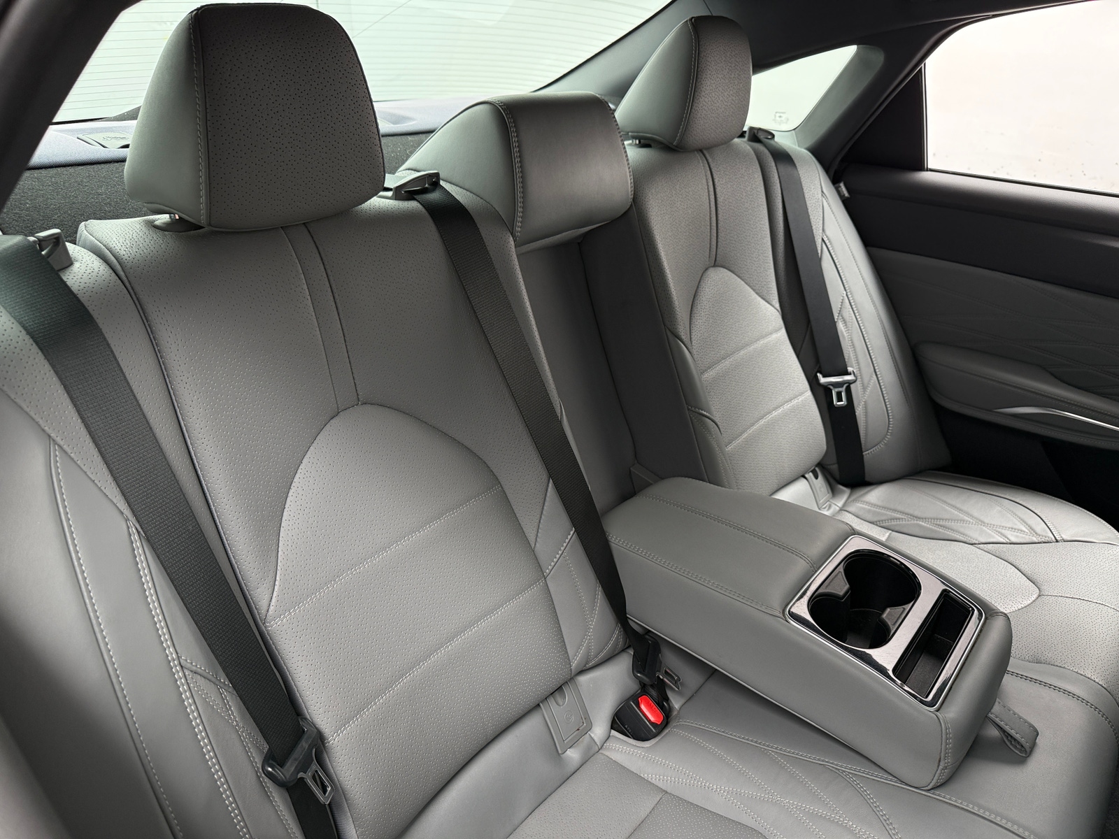 Thumbnail: 2019 Toyota Avalon - 6