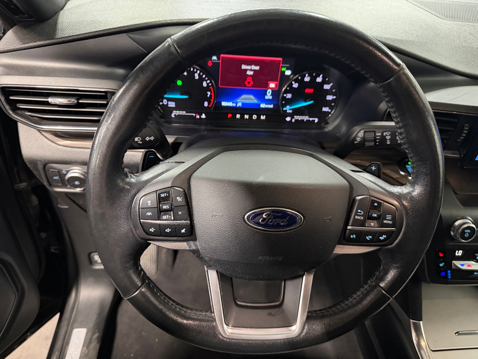 Thumbnail: 2020 Ford Explorer - 4
