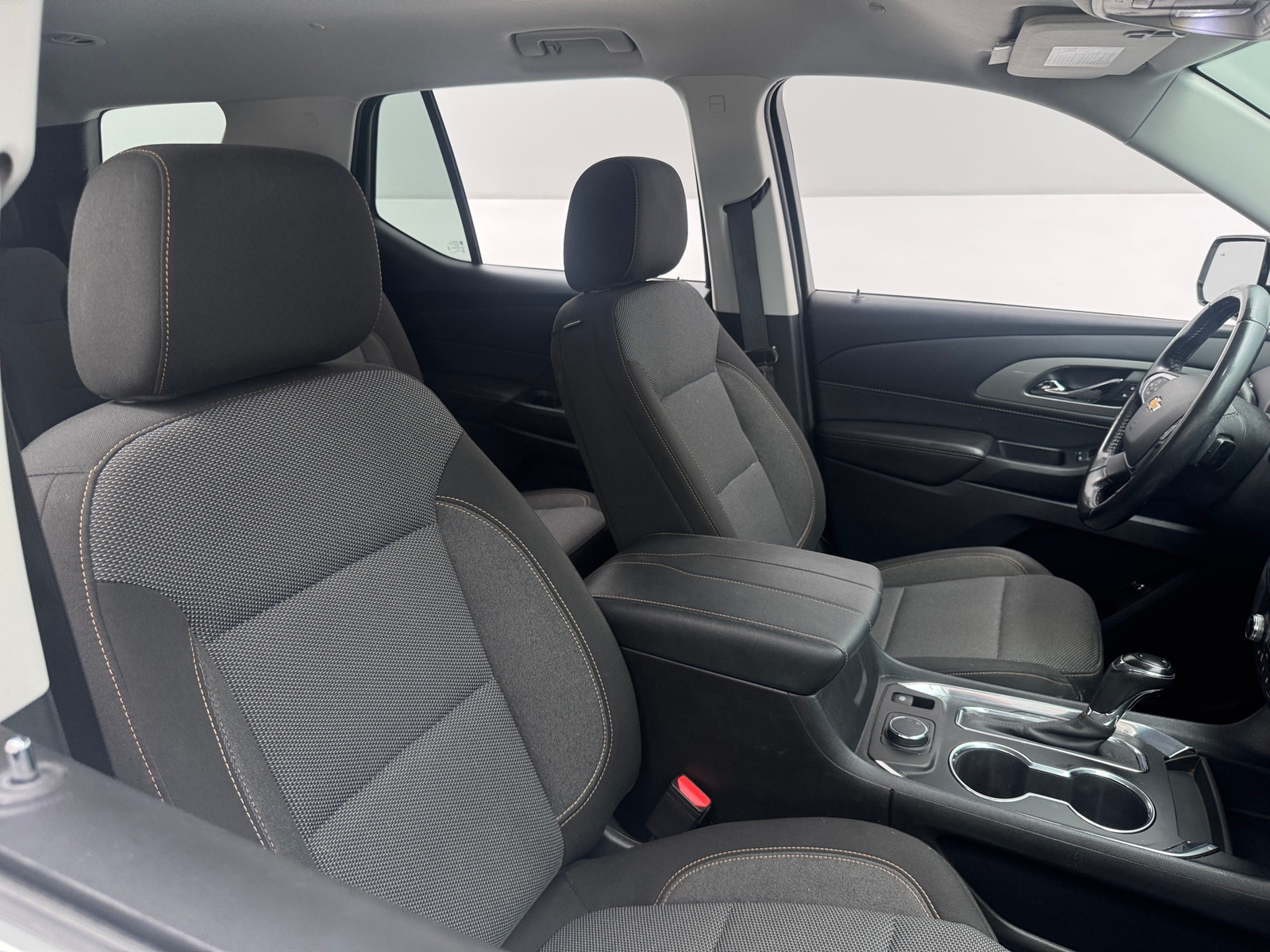Thumbnail: 2020 Chevrolet Traverse - 2