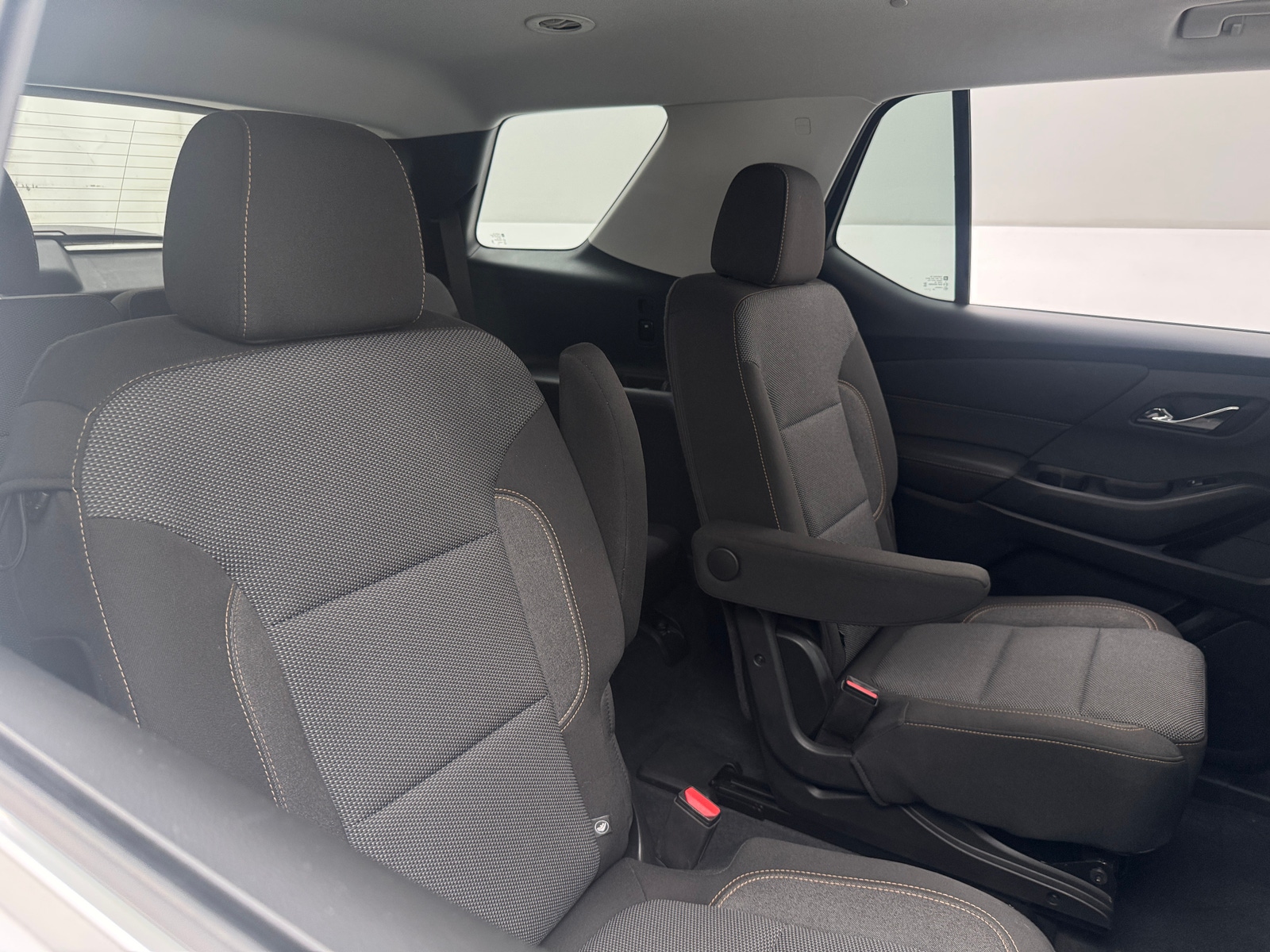 Thumbnail: 2020 Chevrolet Traverse - 6