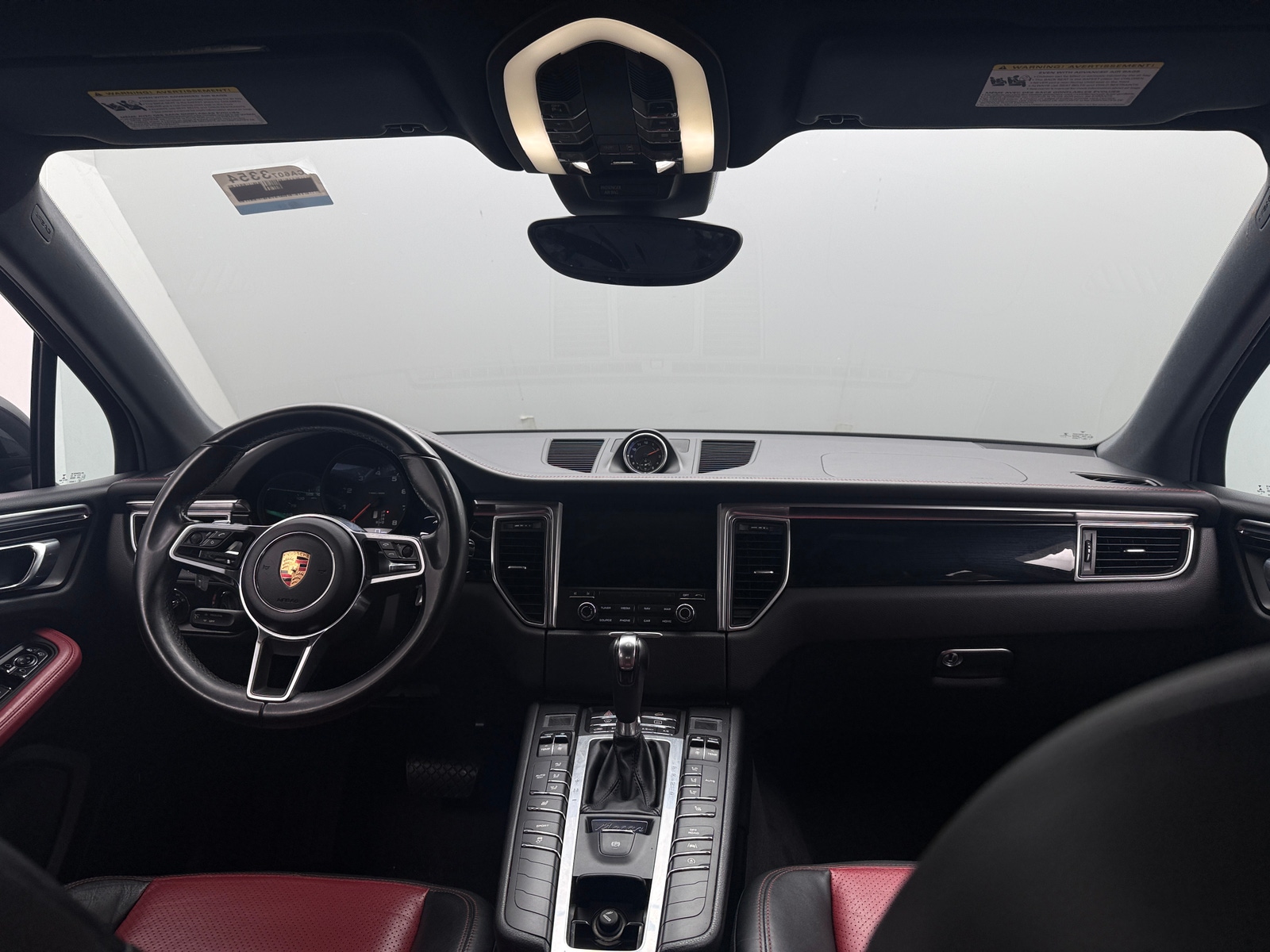 Thumbnail: 2017 Porsche Macan - 2