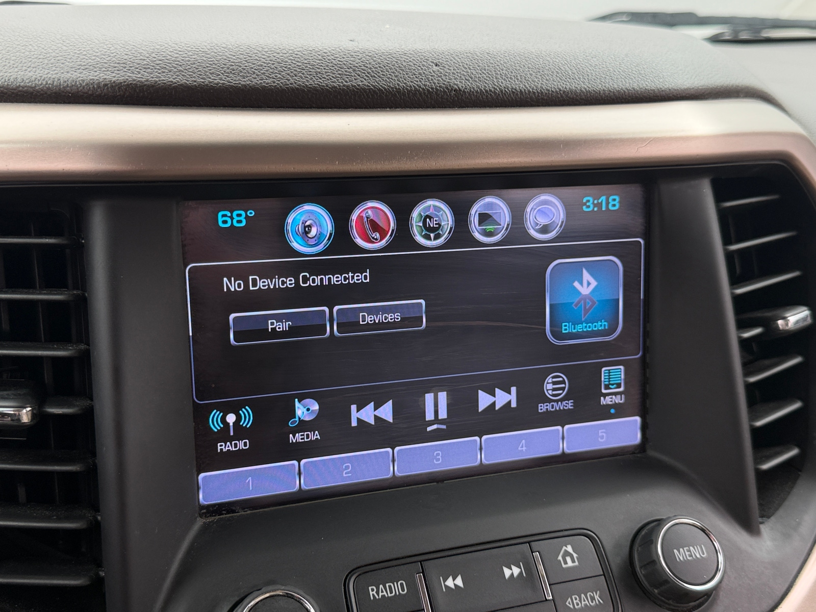 Thumbnail: 2017 GMC Acadia - 3