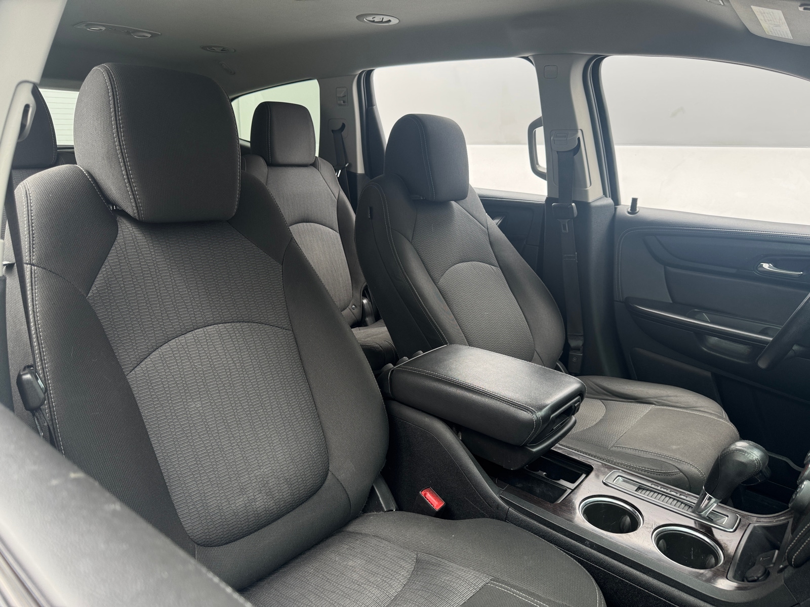 Thumbnail: 2017 Chevrolet Traverse - 2