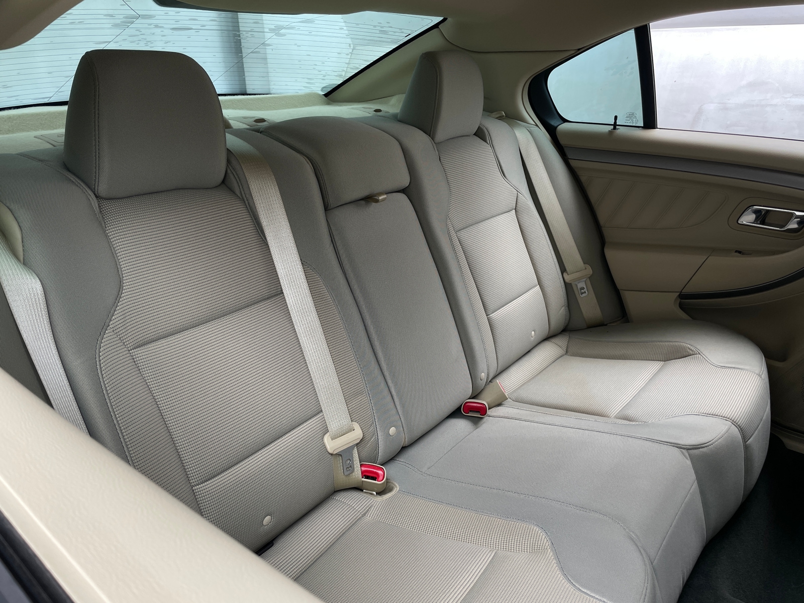 Thumbnail: 2014 Ford Taurus - 6