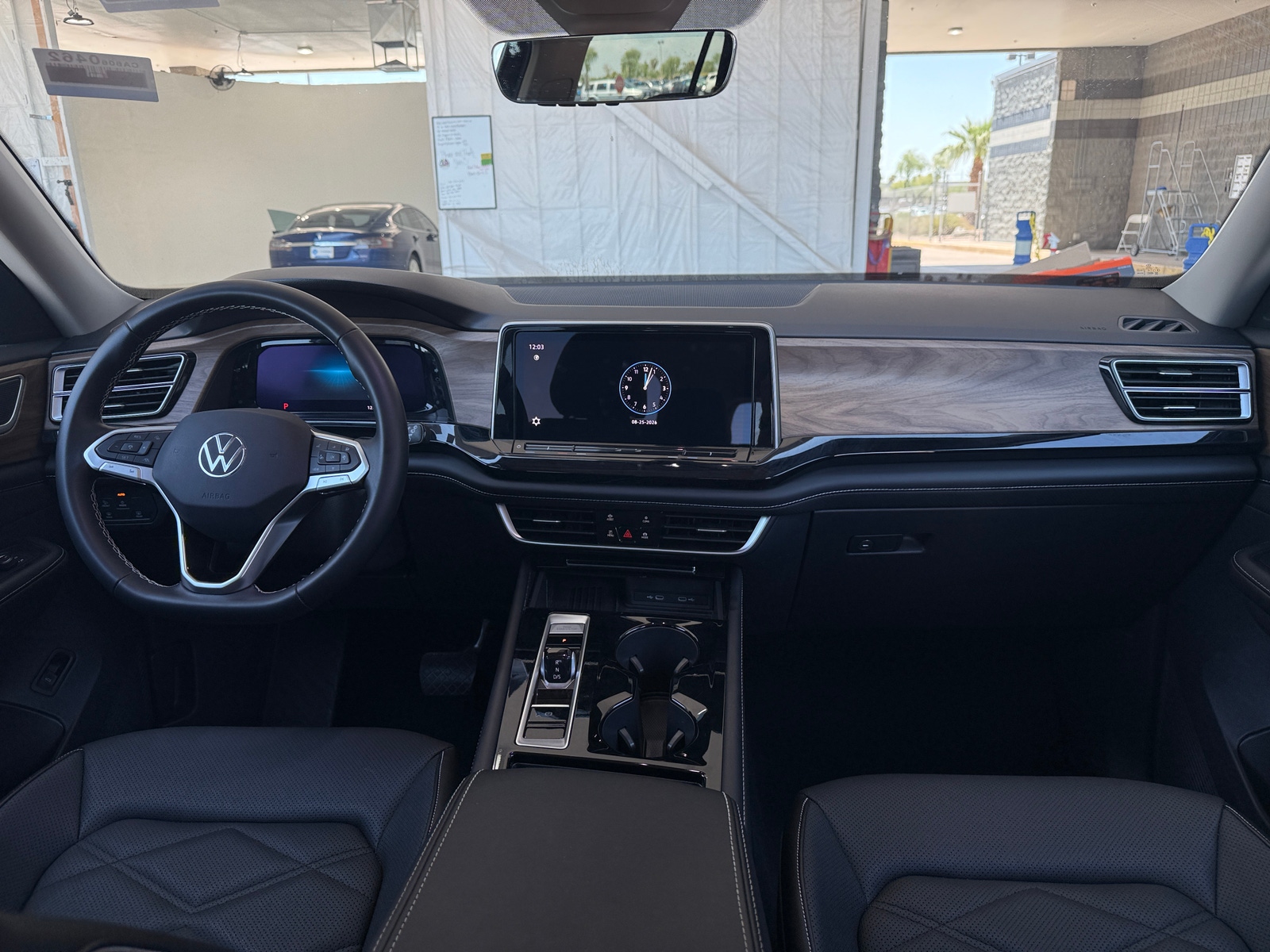 Thumbnail: 2026 Volkswagen Atlas - 2