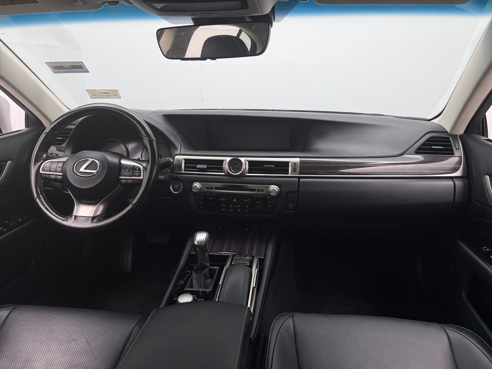 Thumbnail: 2017 Lexus GS - 2