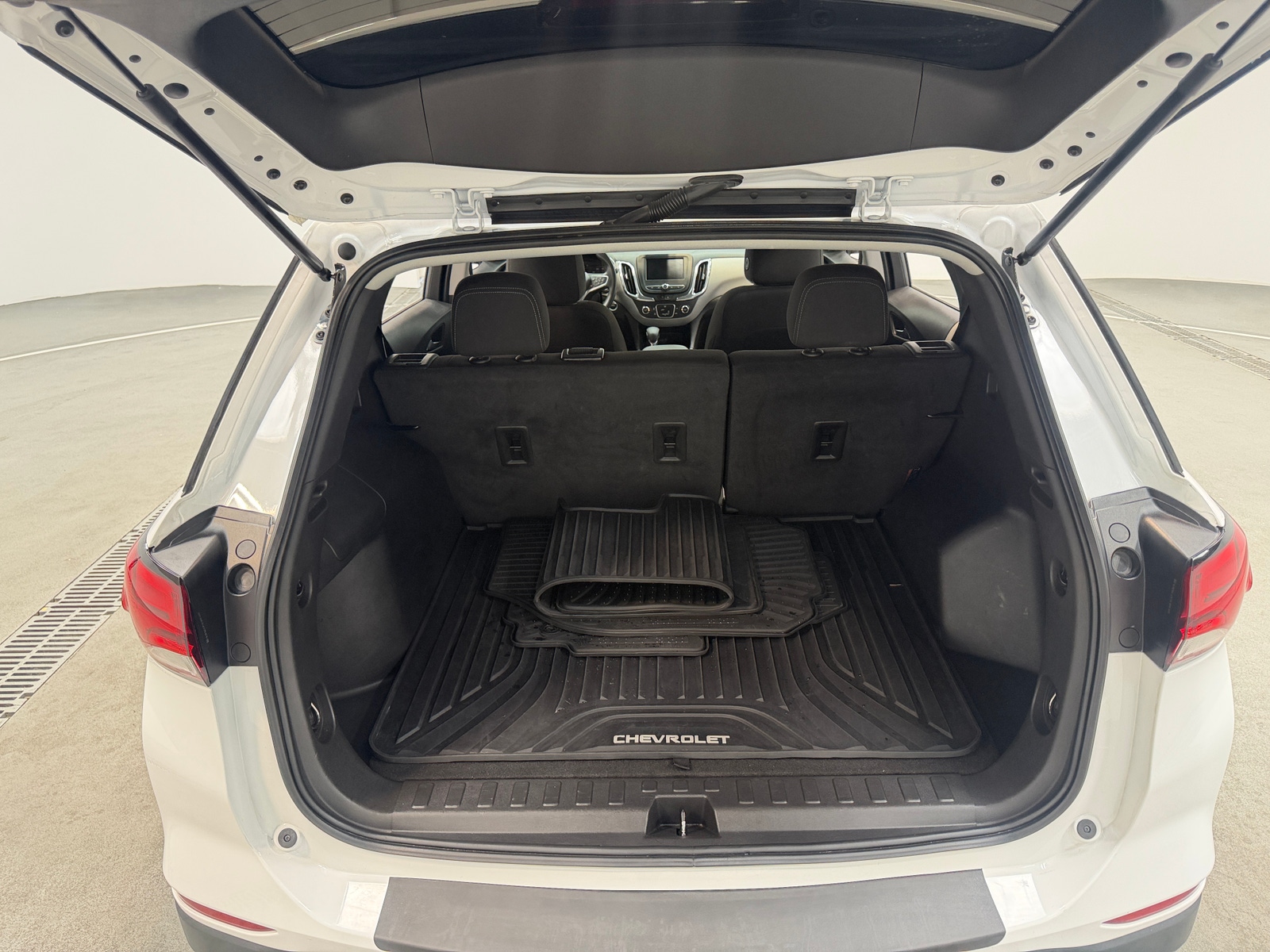 Thumbnail: 2023 Chevrolet Equinox - 7