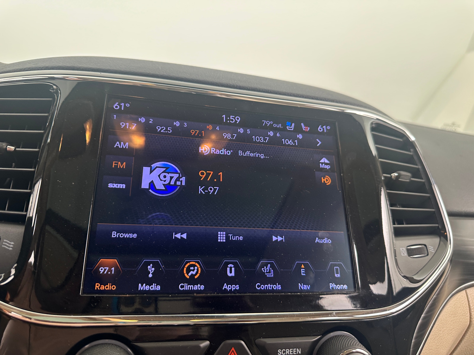Thumbnail: 2019 Jeep Grand Cherokee - 3