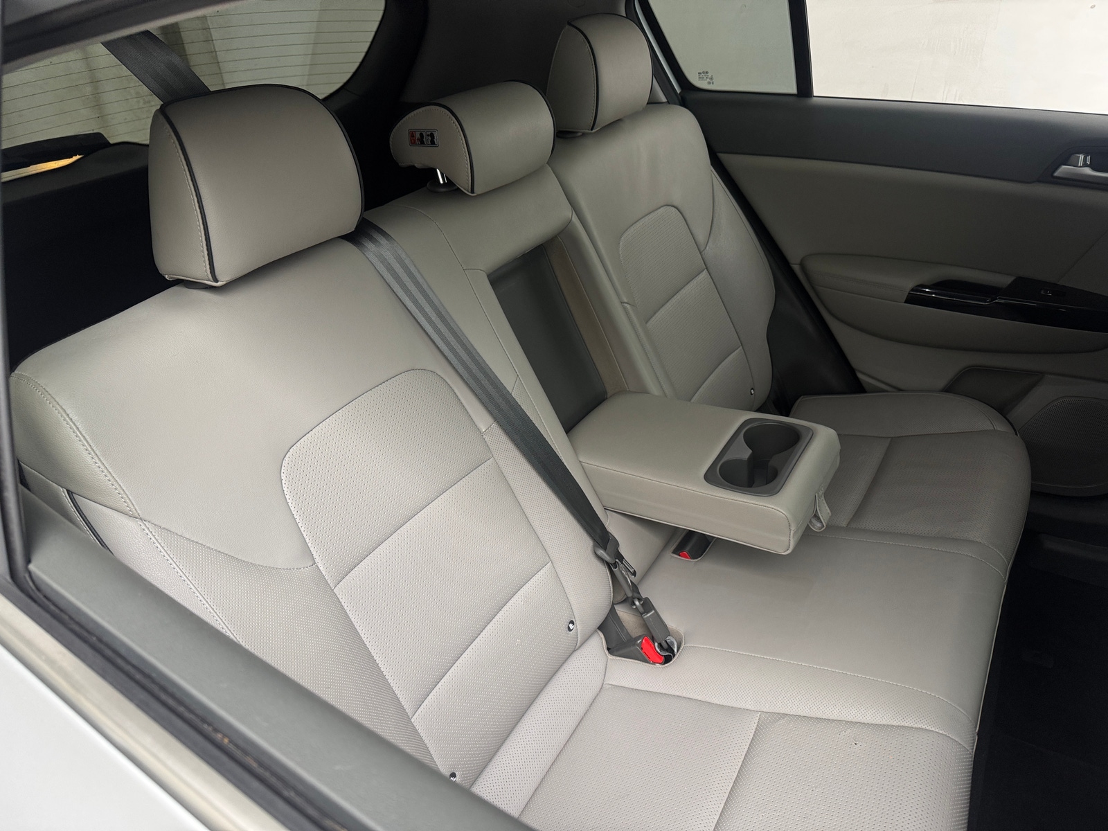 Thumbnail: 2017 Kia Sportage - 5