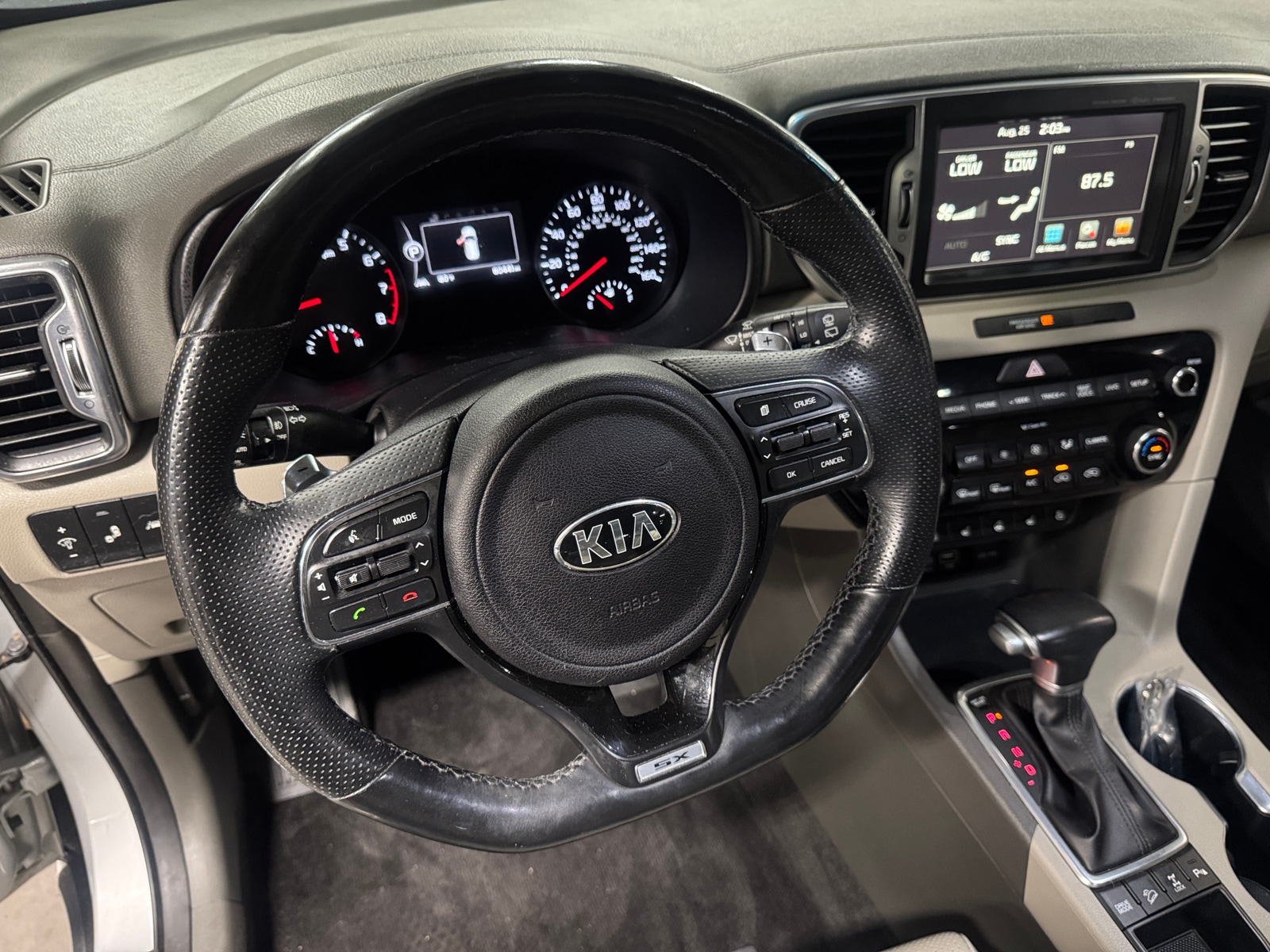 Thumbnail: 2017 Kia Sportage - 4