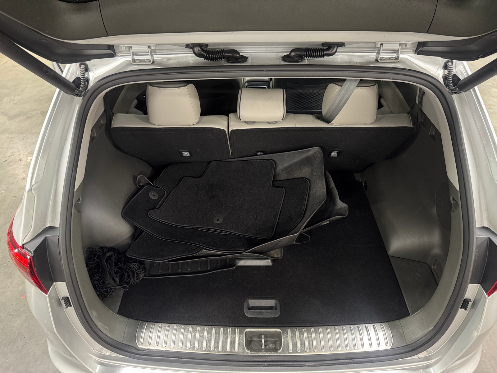 Thumbnail: 2017 Kia Sportage - 6
