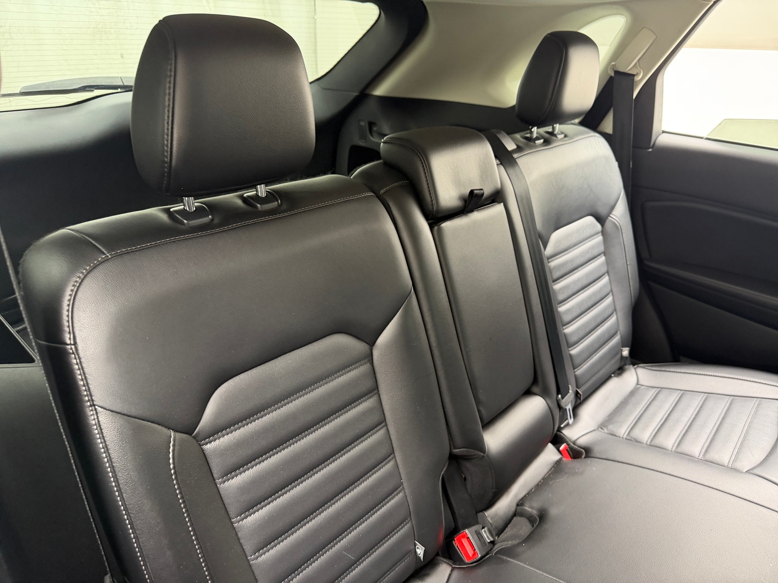 Thumbnail: 2016 Ford Edge - 5