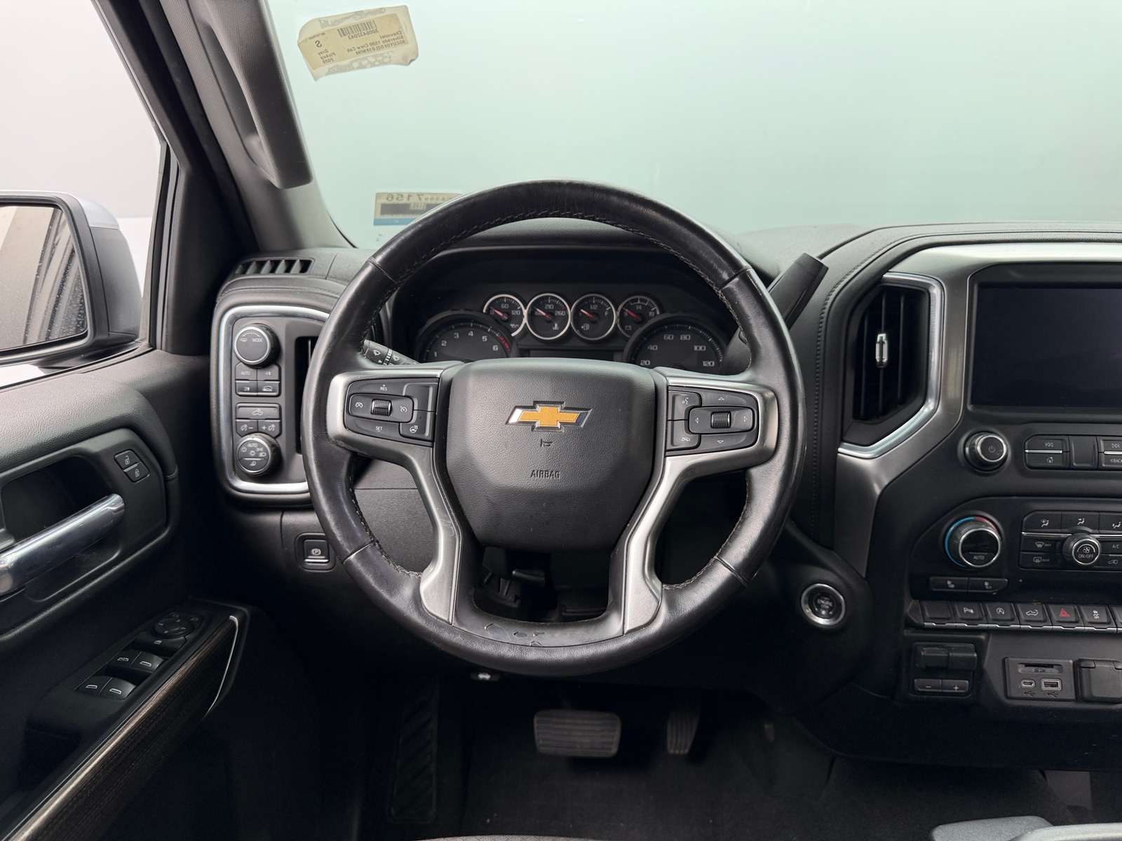 Thumbnail: 2020 Chevrolet Silverado 1500 - 5