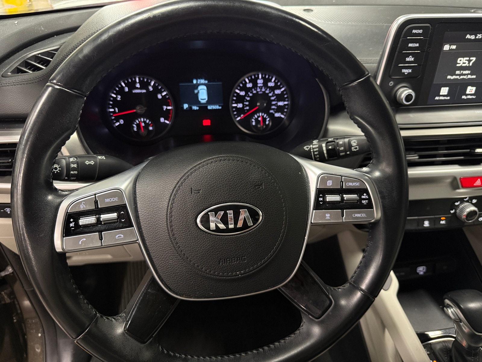 Thumbnail: 2020 Kia Telluride - 4