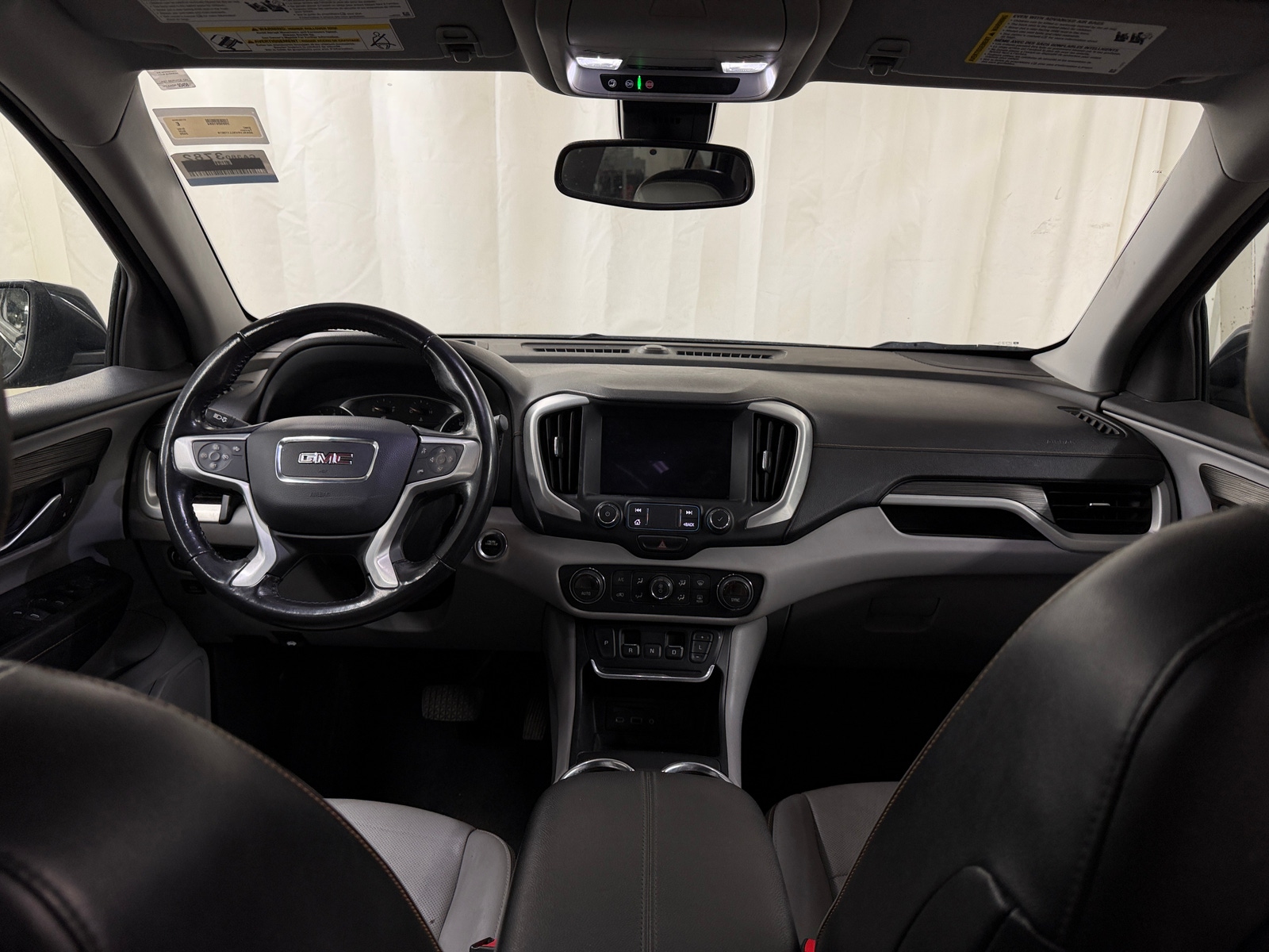 Thumbnail: 2020 GMC Terrain - 2