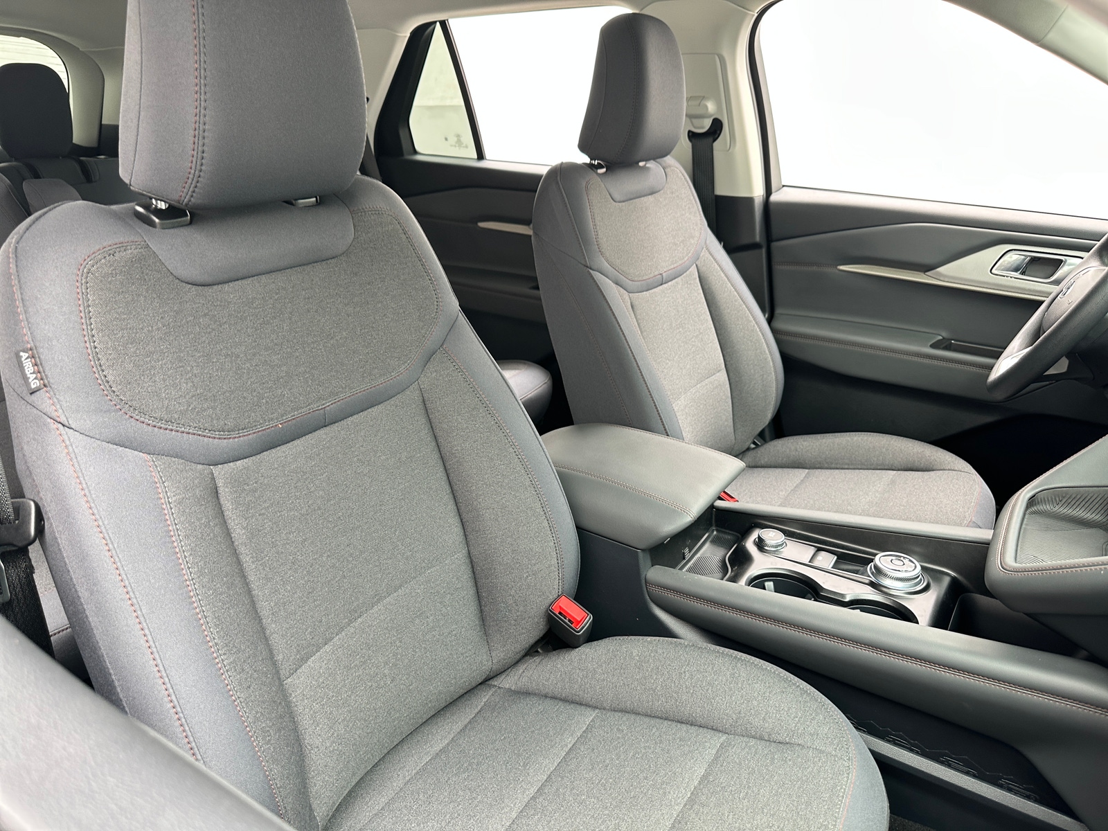 Thumbnail: 2026 Ford Explorer - 2