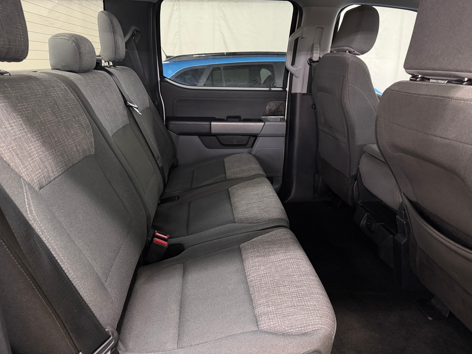 Thumbnail: 2022 Ford Econoline - 6