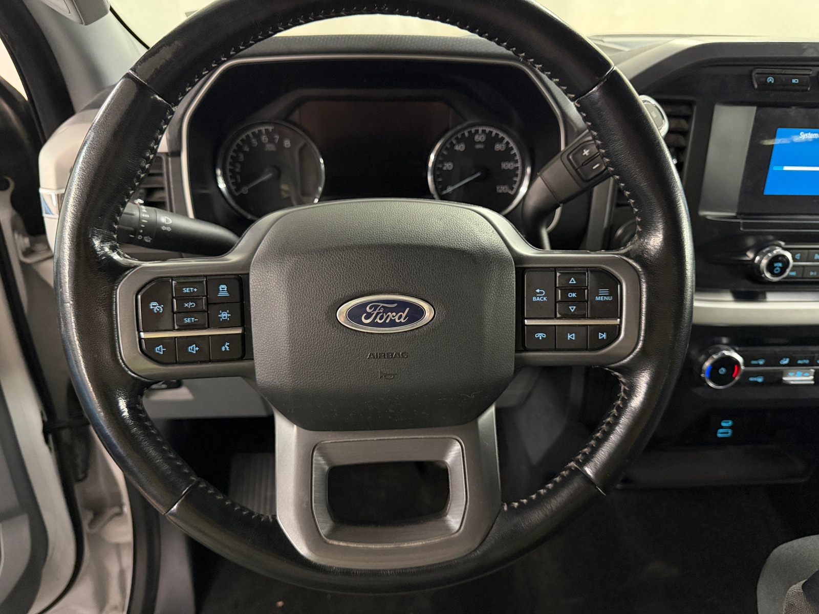 Thumbnail: 2022 Ford Econoline - 5