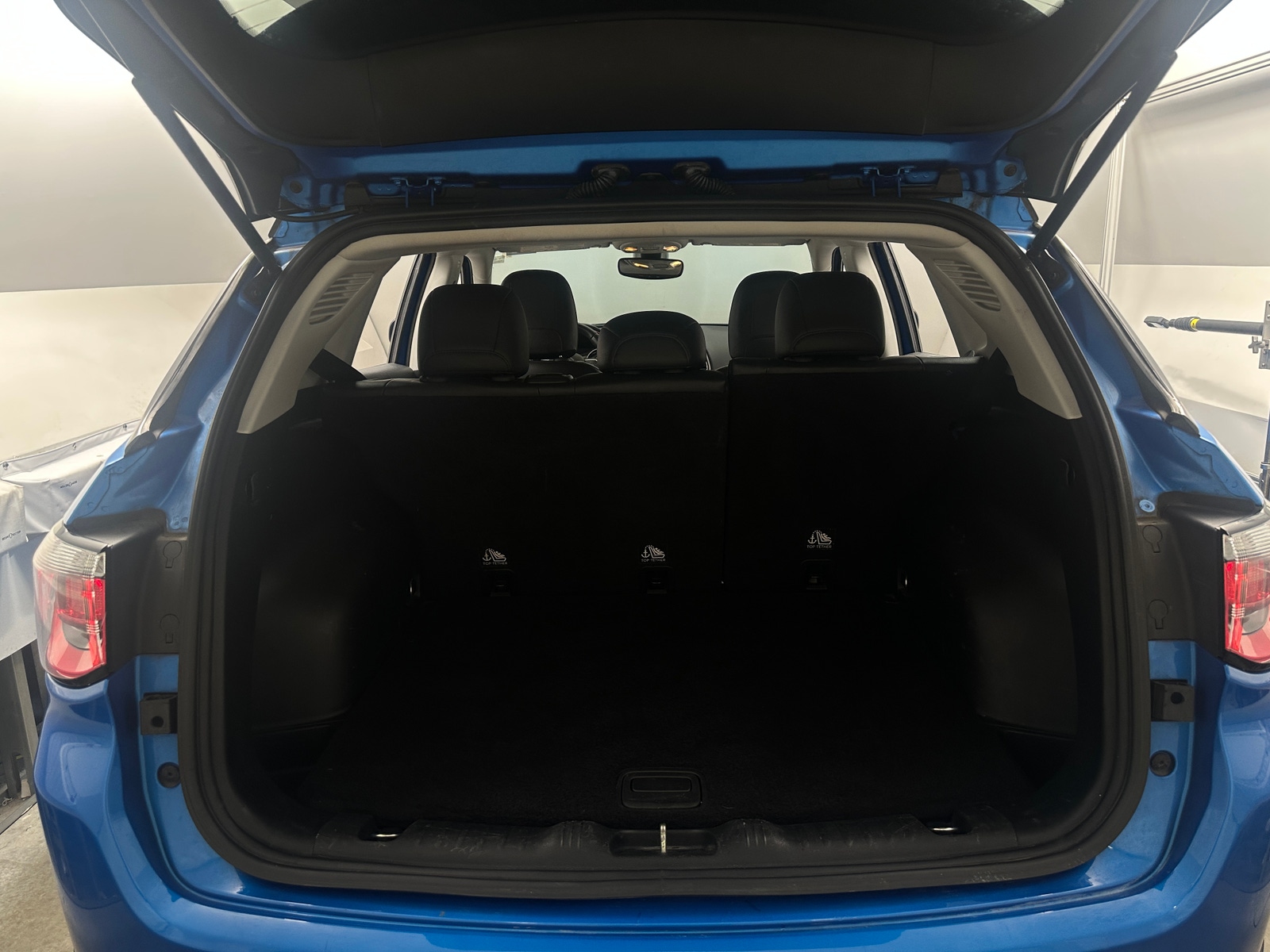 Thumbnail: 2018 Jeep Compass - 7
