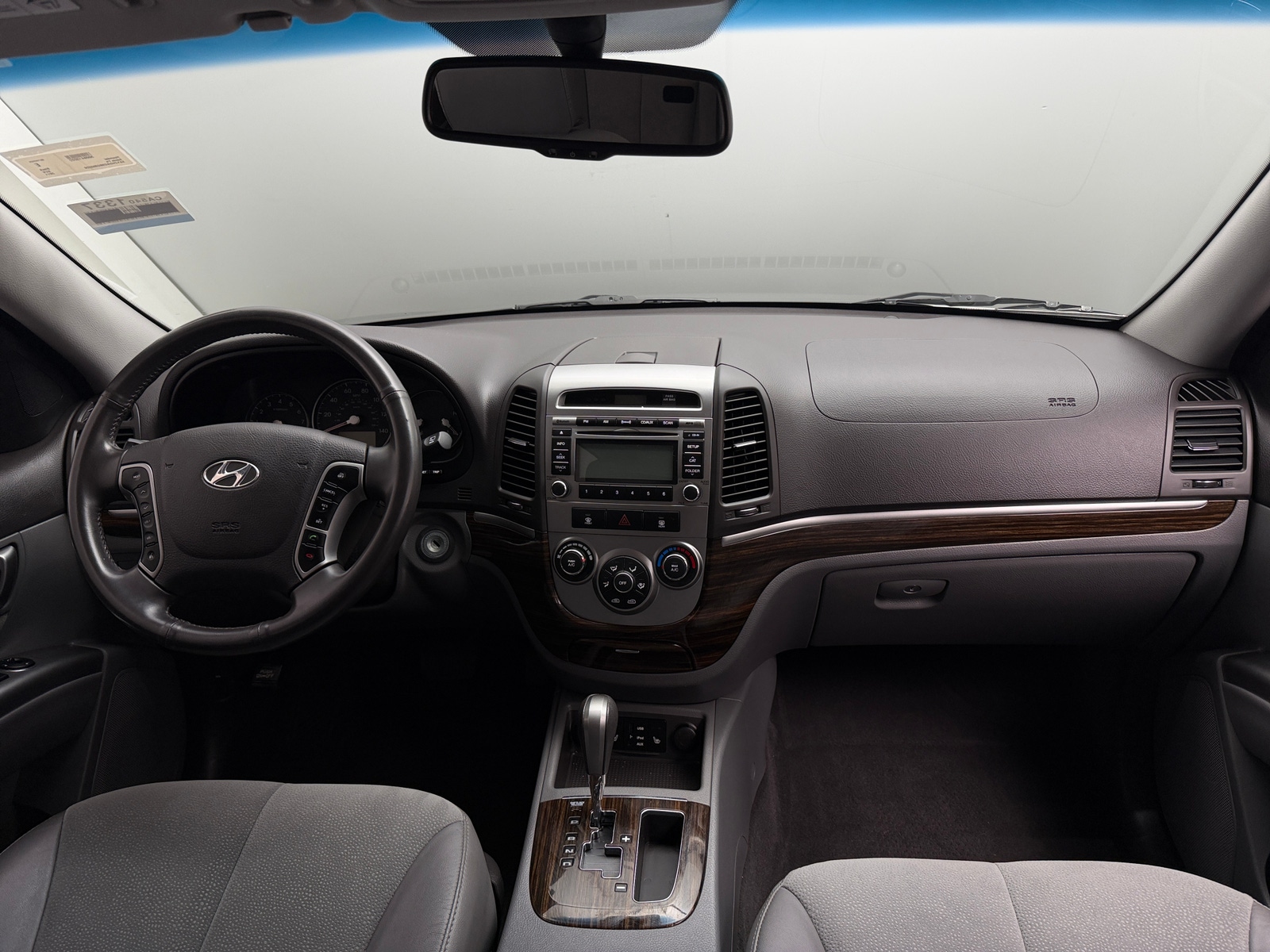 Thumbnail: 2011 Hyundai Santa Fe - 3