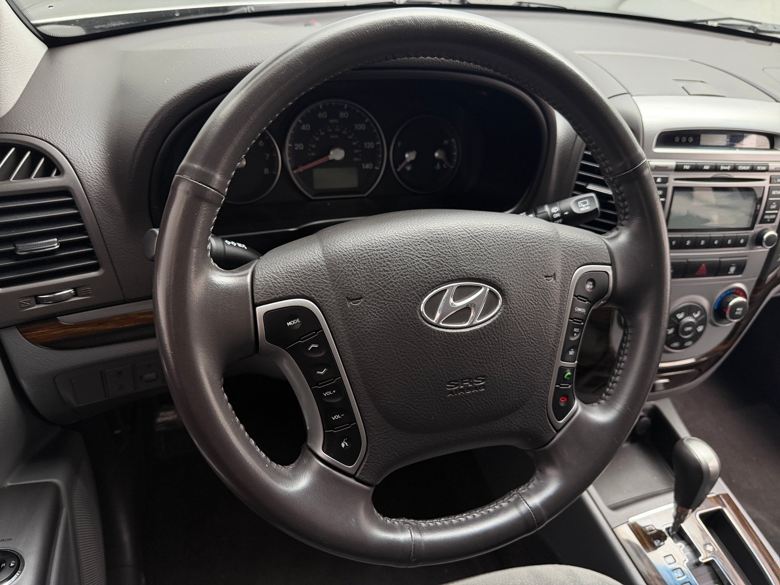 Thumbnail: 2011 Hyundai Santa Fe - 5