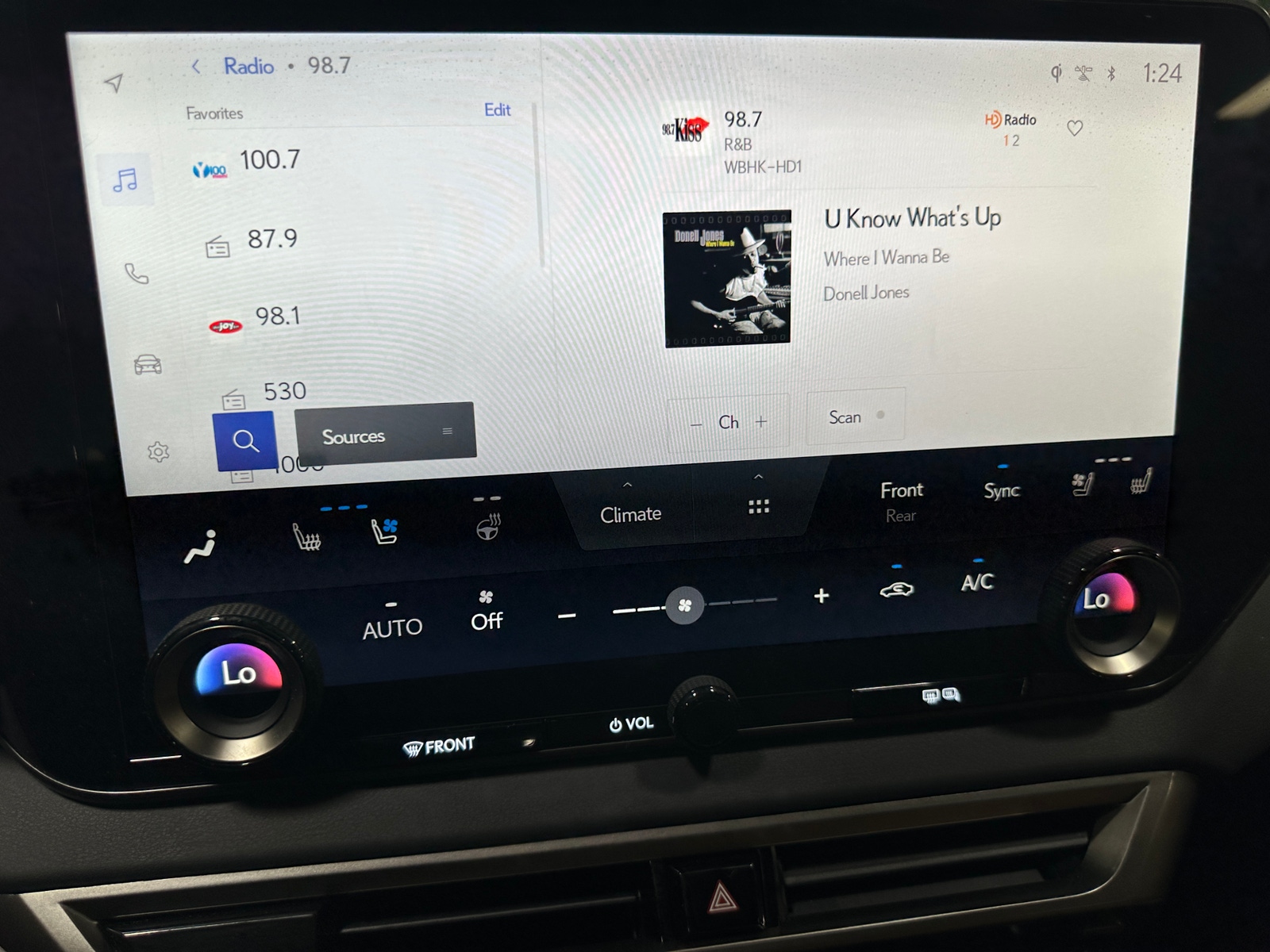 Thumbnail: 2024 Lexus RX - 4