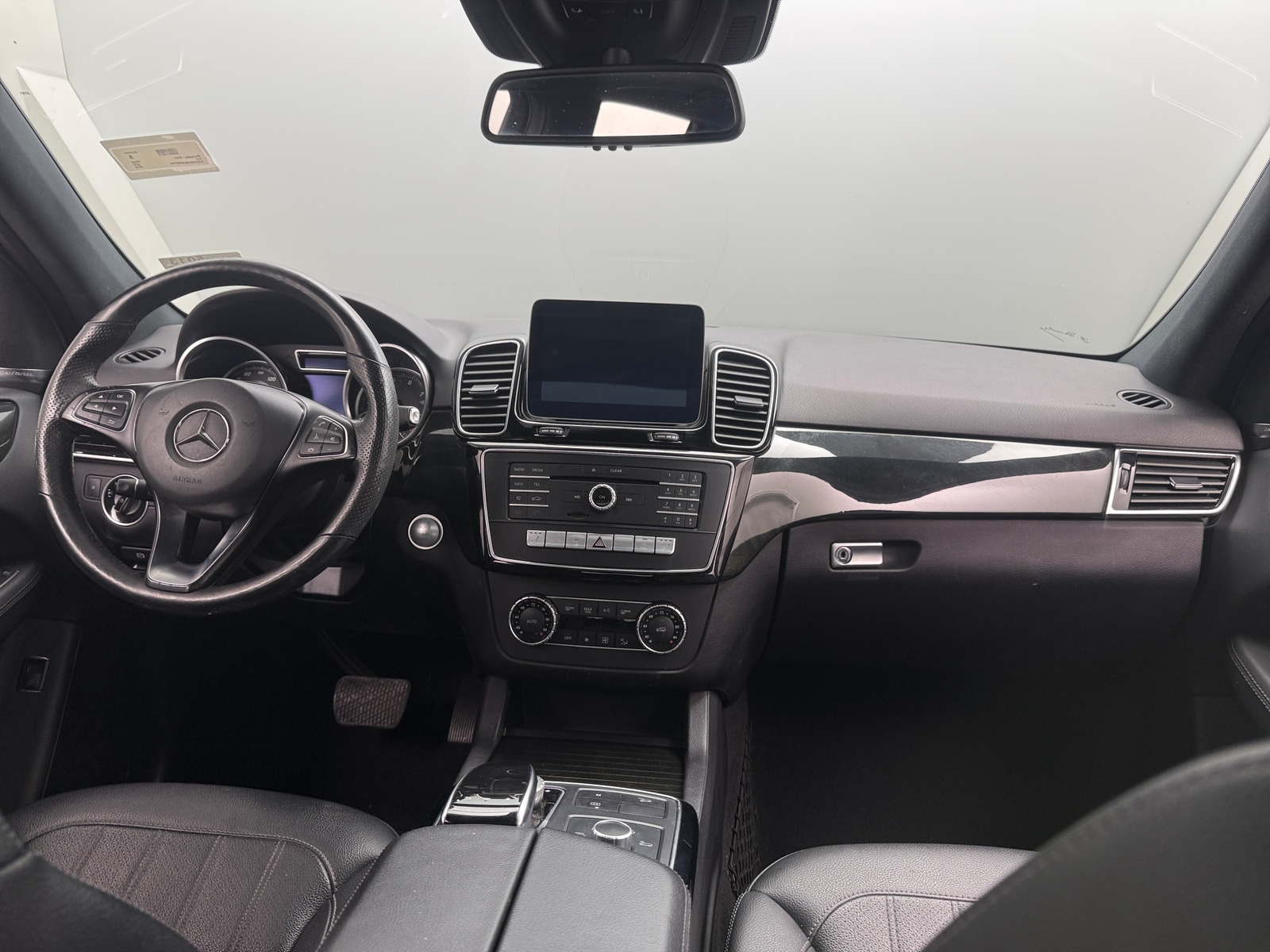 Thumbnail: 2018 Mercedes-Benz GLE - 2