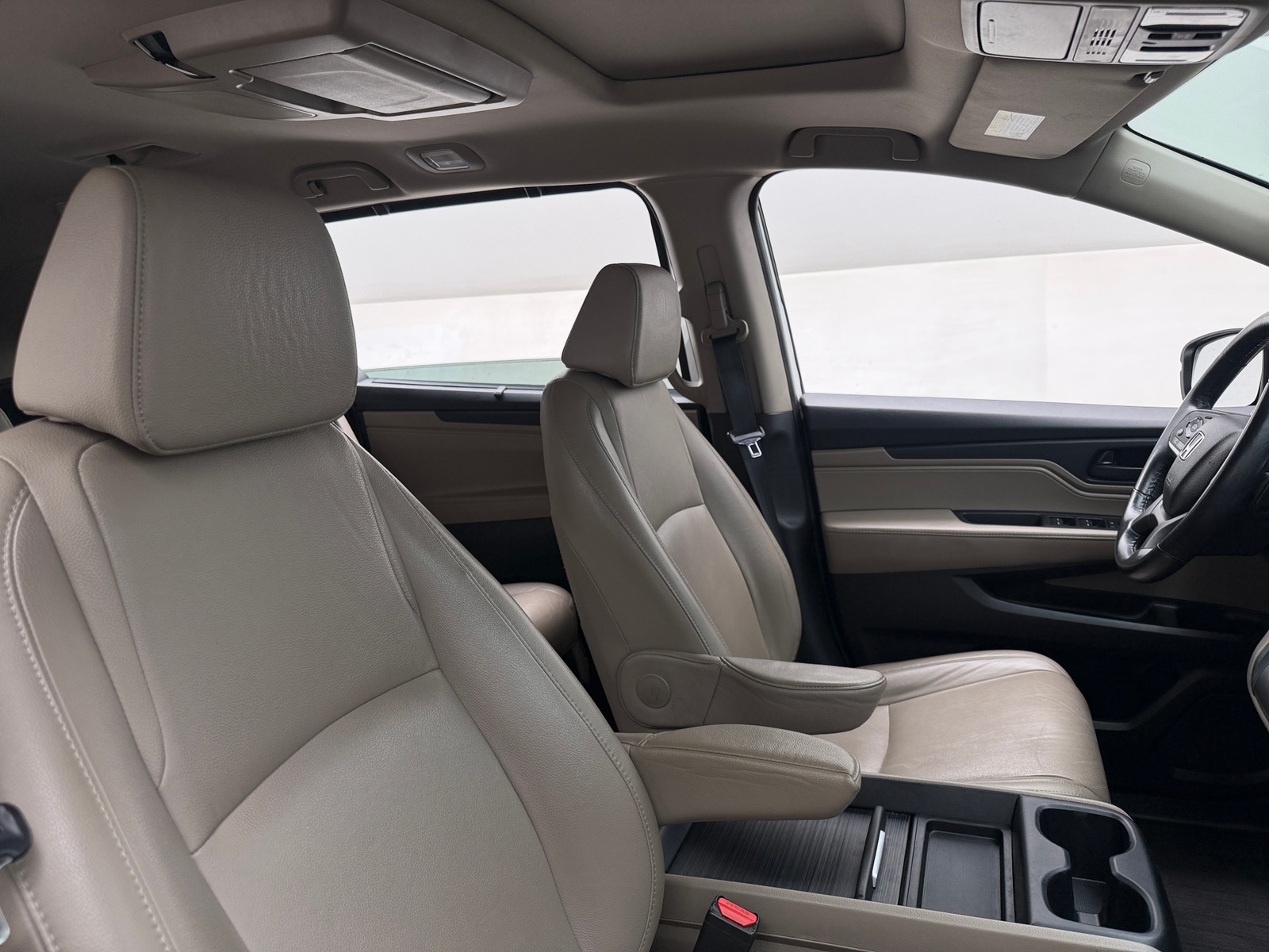 Thumbnail: 2020 Honda Odyssey - 2
