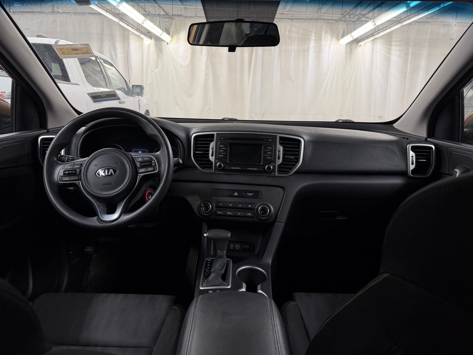Thumbnail: 2017 Kia Sportage - 3