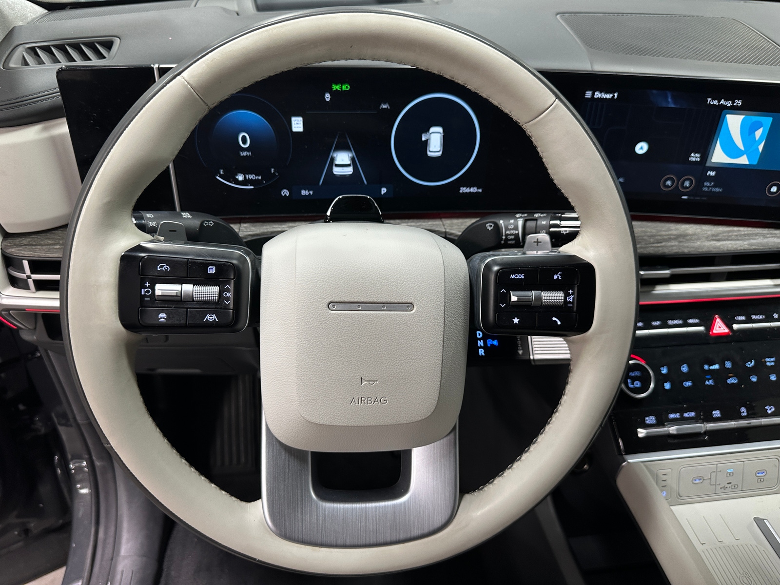 Thumbnail: 2024 Hyundai Santa Fe - 4