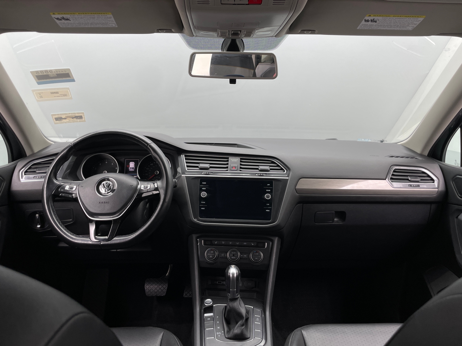 Thumbnail: 2018 Volkswagen Tiguan - 2