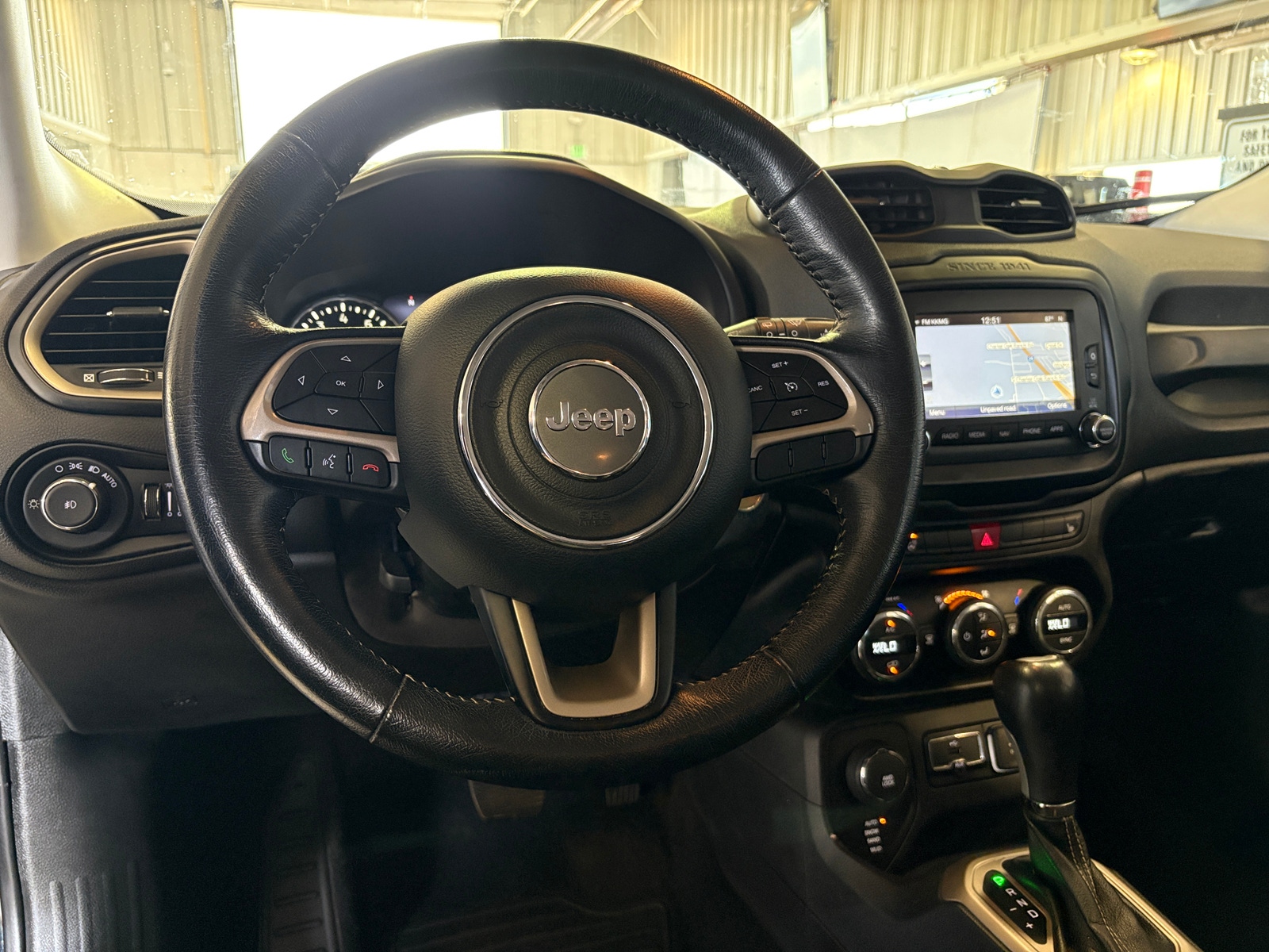 Thumbnail: 2017 Jeep Renegade - 4