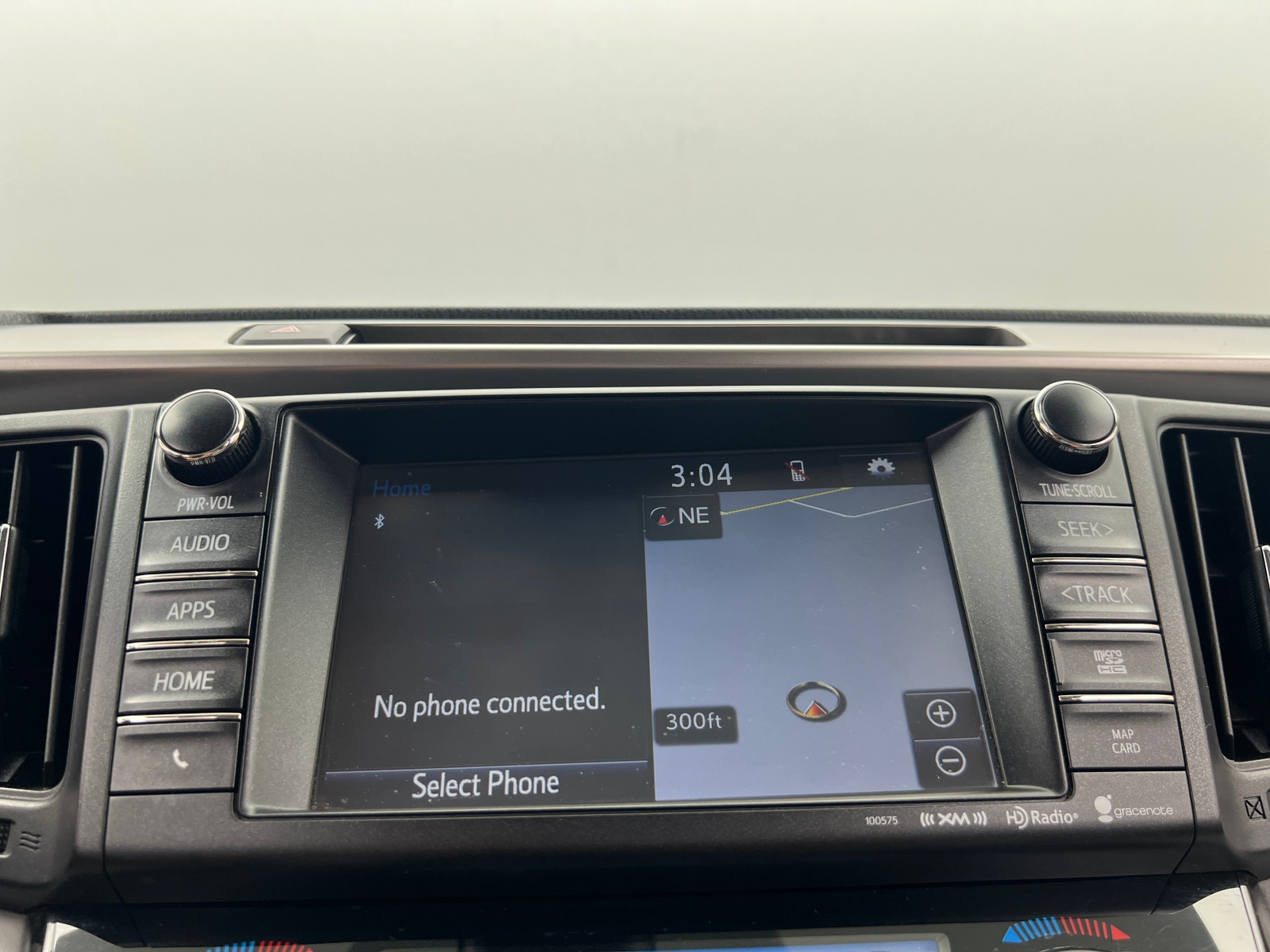 Thumbnail: 2017 Toyota RAV4 - 3