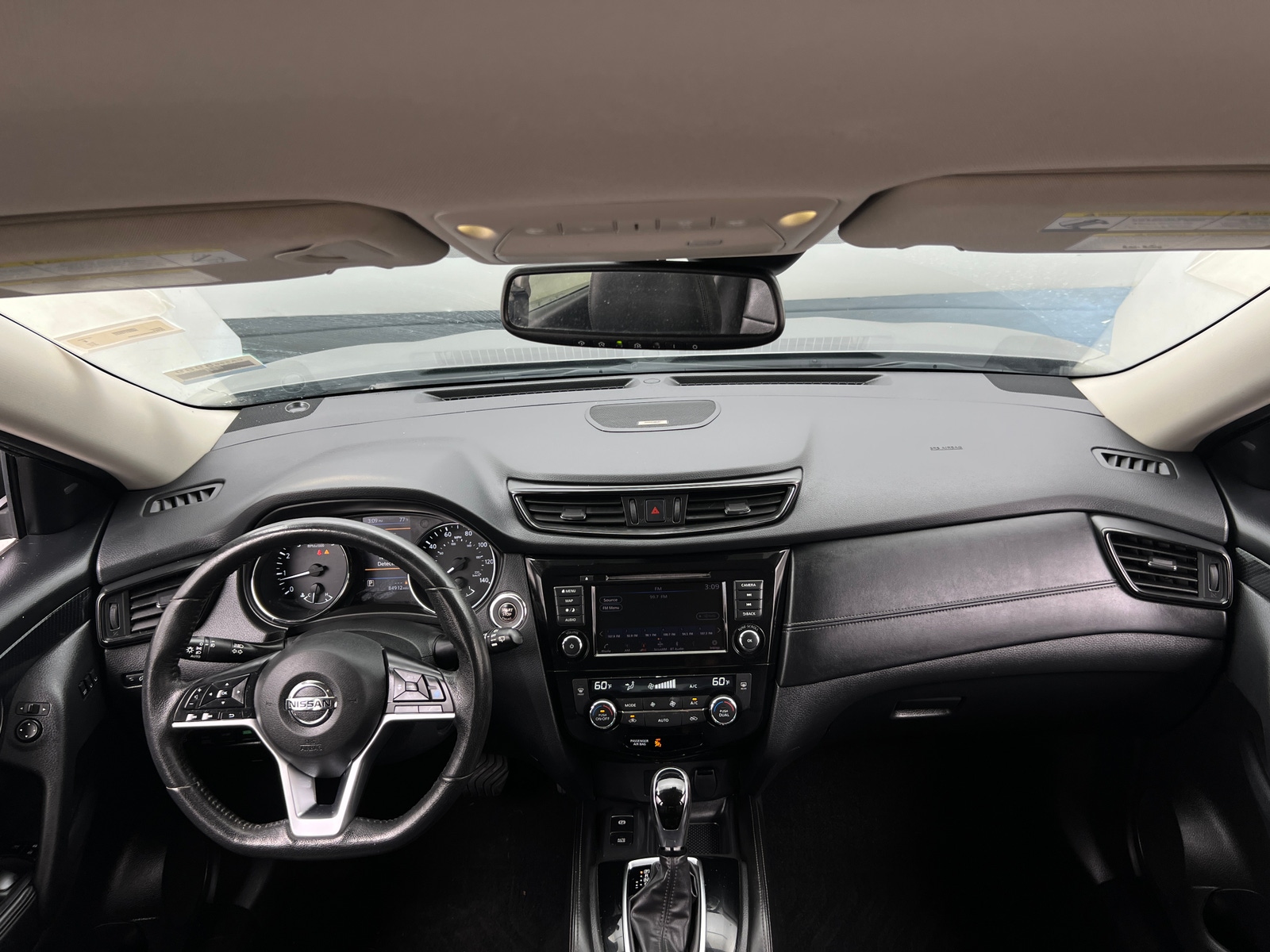 Thumbnail: 2019 Nissan Rogue - 2