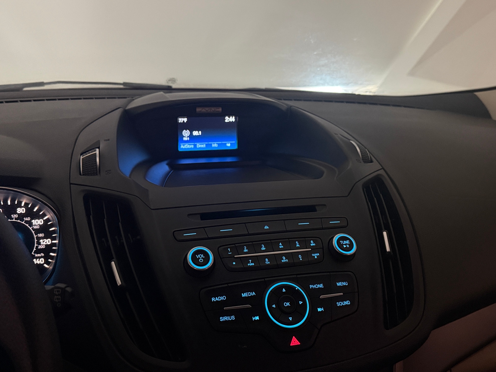 Thumbnail: 2017 Ford Escape - 4
