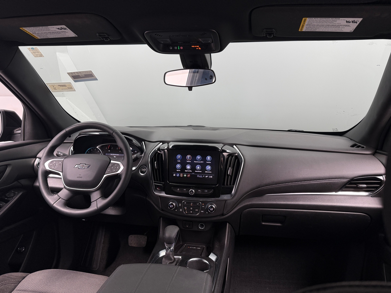 Thumbnail: 2023 Chevrolet Traverse - 3