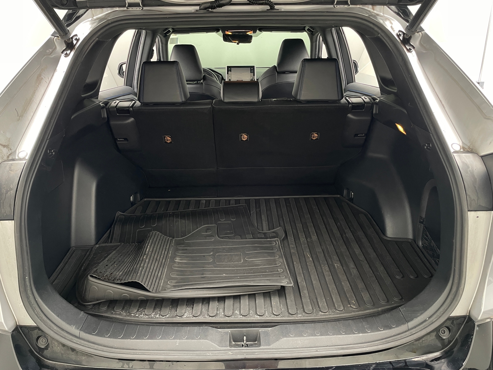 Thumbnail: 2021 Toyota RAV4 - 7