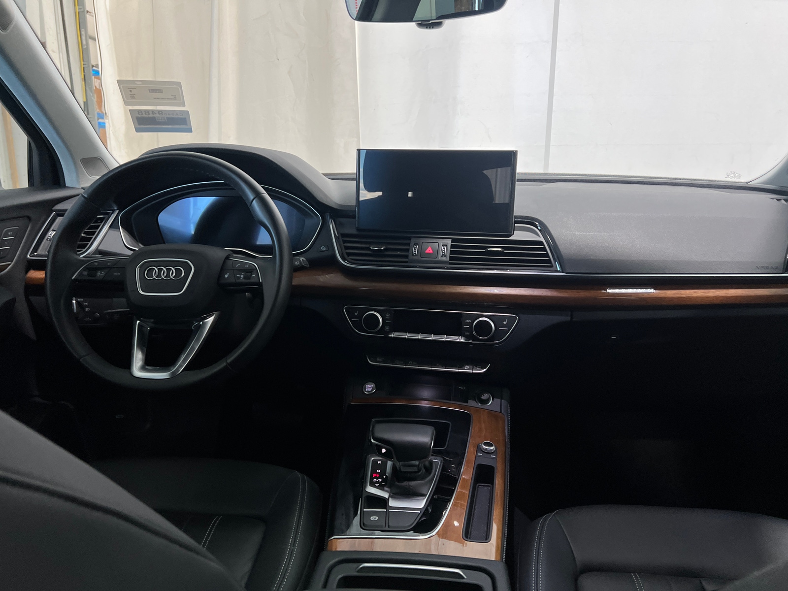 Thumbnail: 2022 Audi Q5 - 2