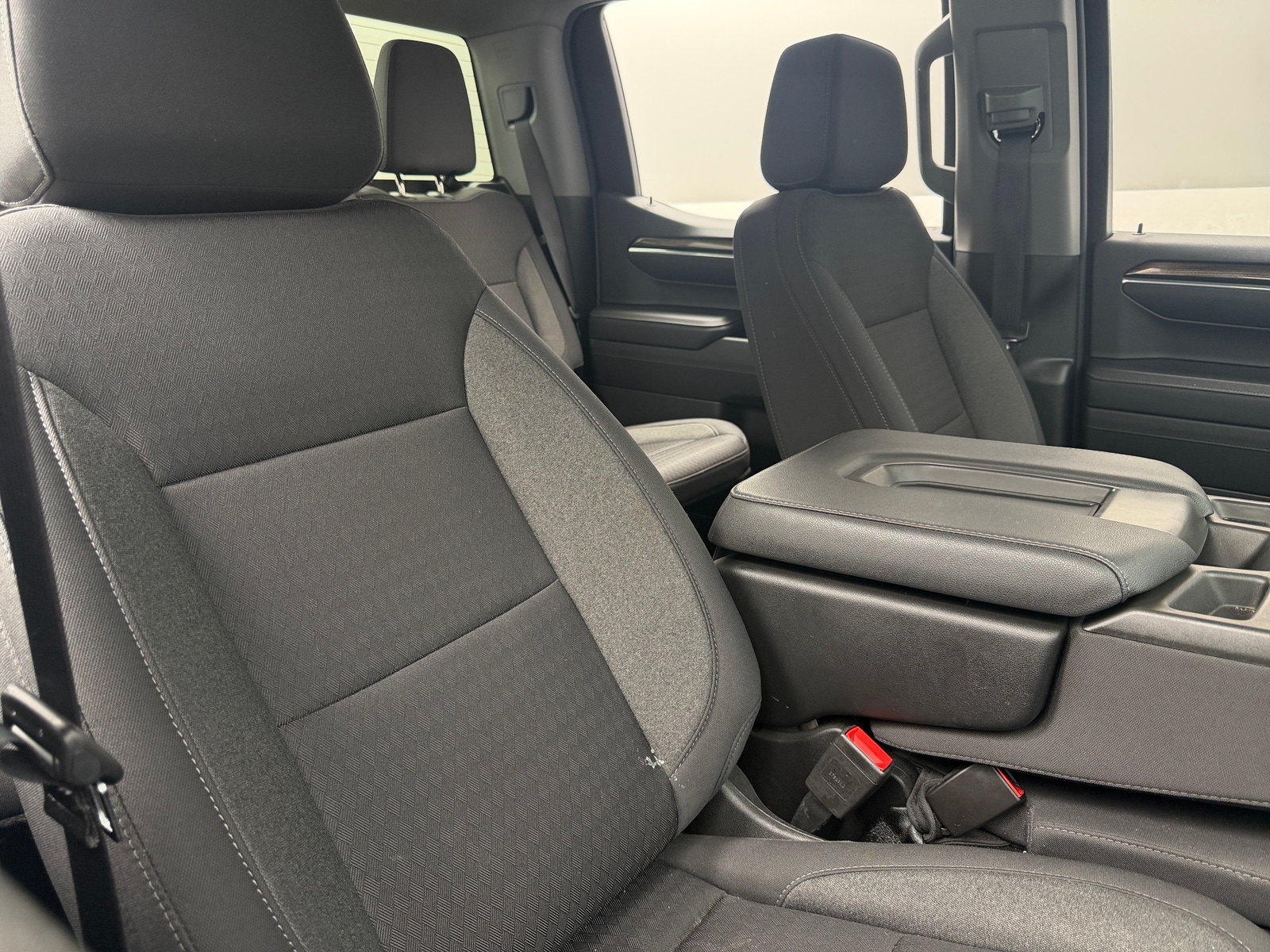 Thumbnail: 2023 Chevrolet Silverado 1500 - 6