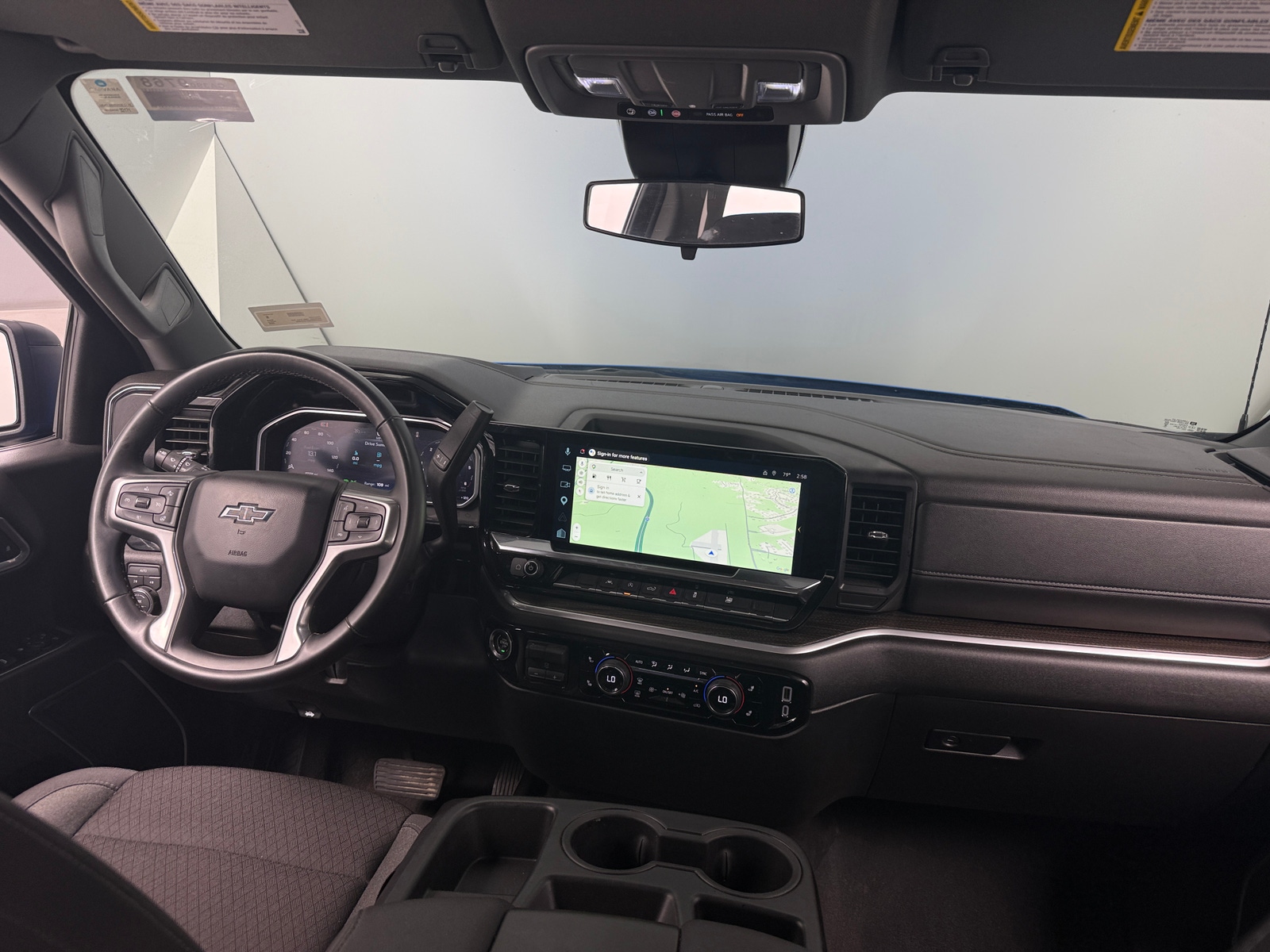 Thumbnail: 2026 Chevrolet Silverado 1500 - 3